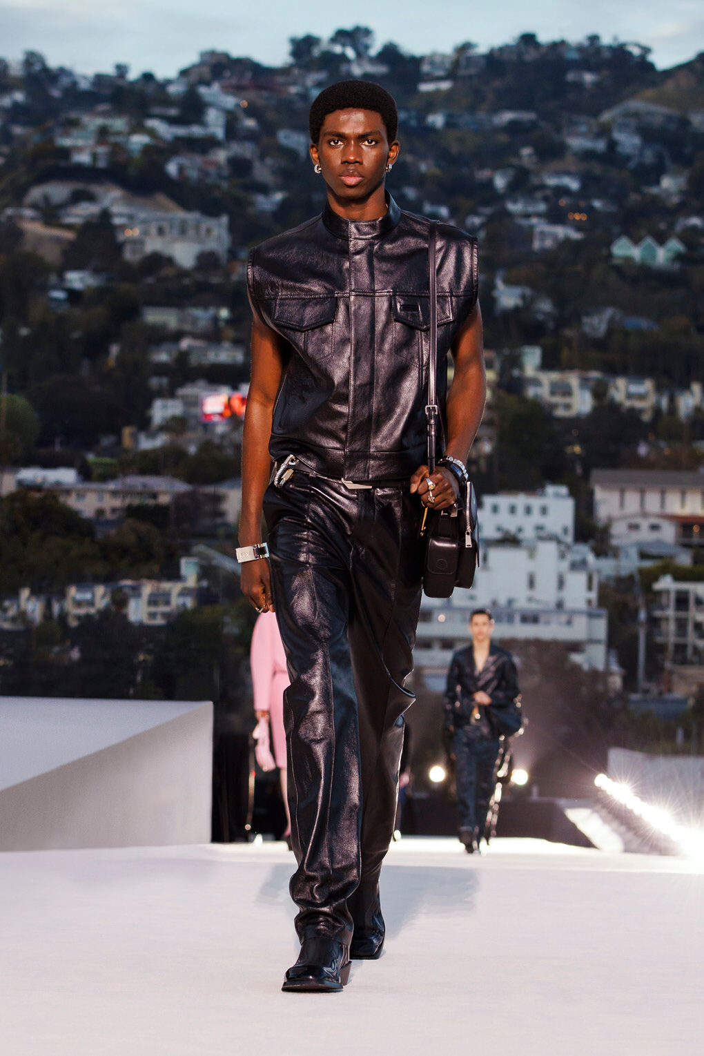 2023年秋冬コレクション VERSACE