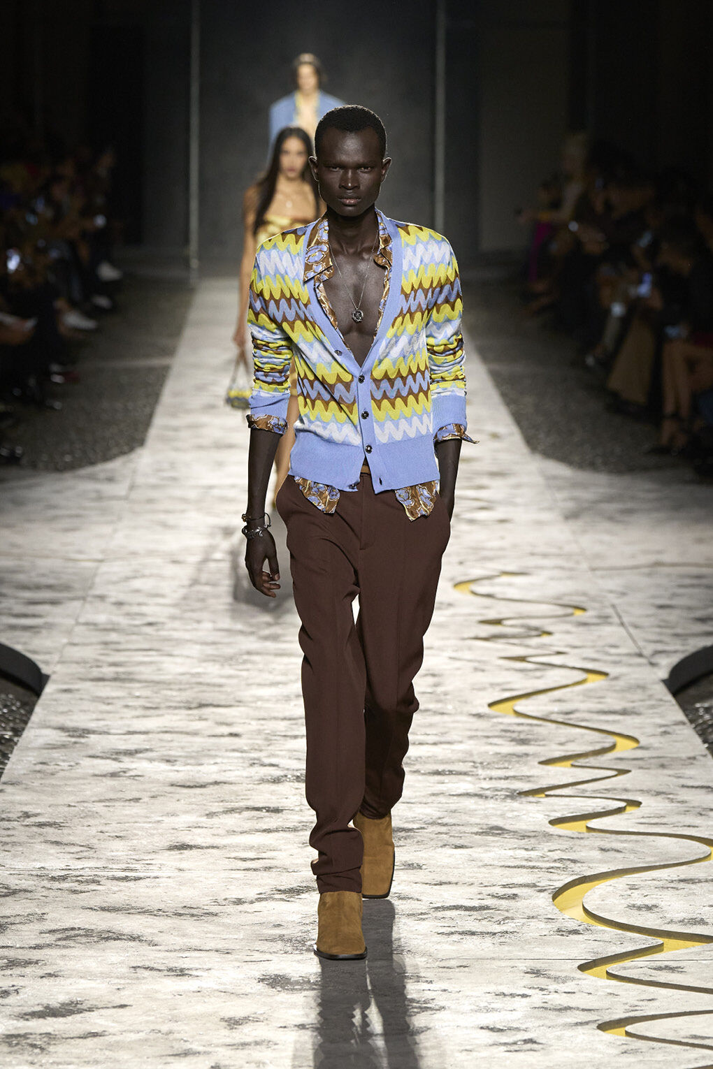 本店は 2025年春夏コレクション | Versace INT ジャケット・アウター