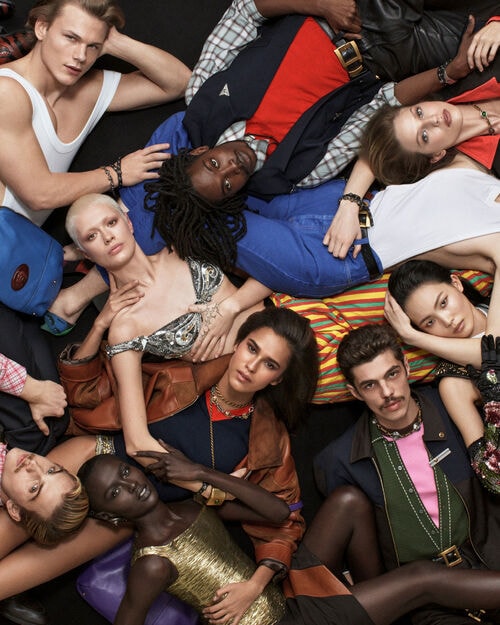 ヴェルサーチェ 2026年春夏コレクション キャンペーン