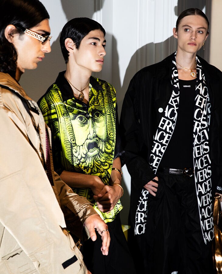 VERSACE FASHION SHOW SS23 MEN'S