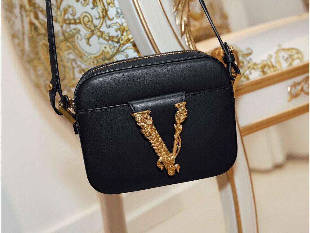 DVTV - VERSACE