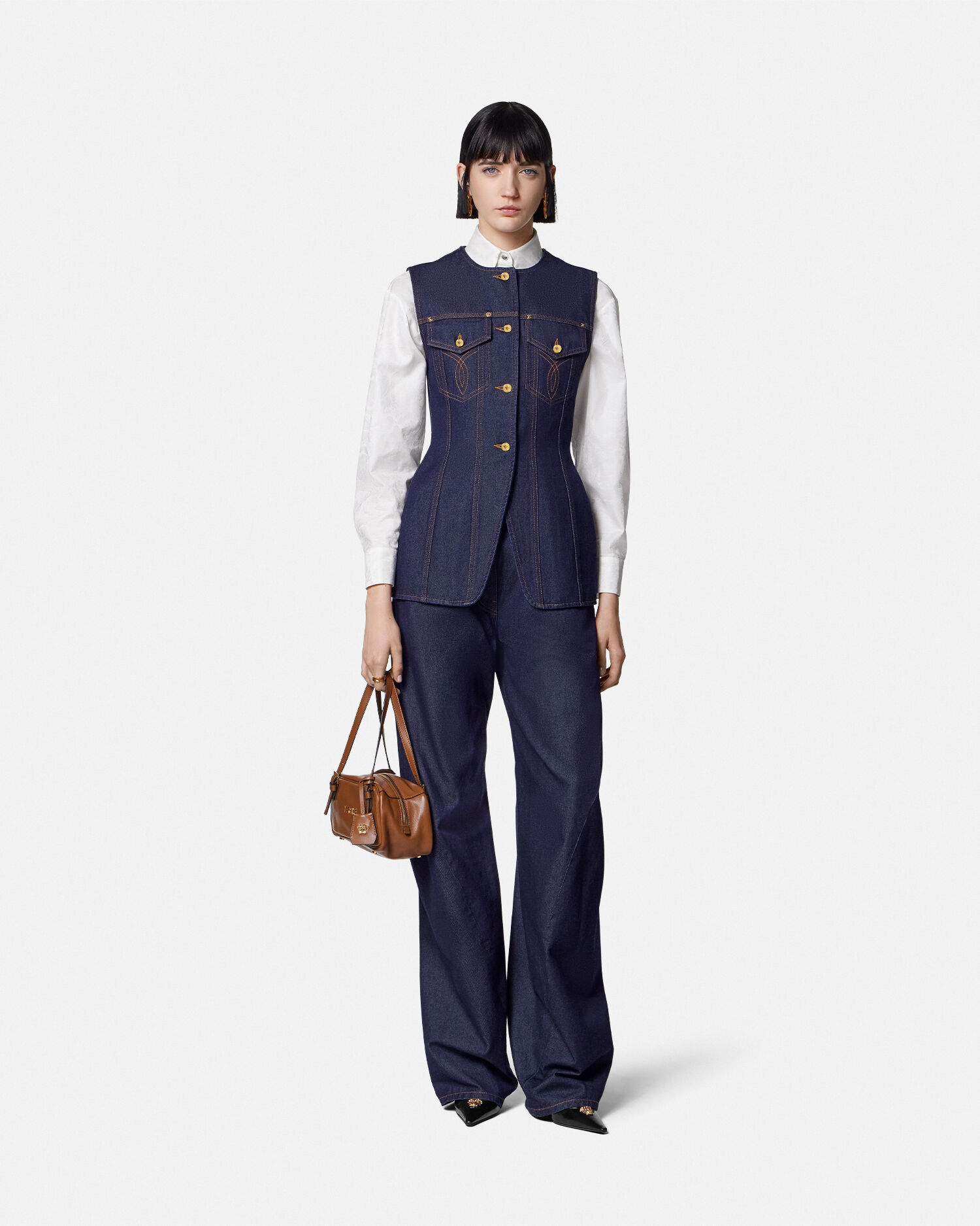 【Versace】日本製 バギー ツイステッド ジーンズ ブルー 日本製 バギー ツイステッド ジーンズ | VERSACE JP