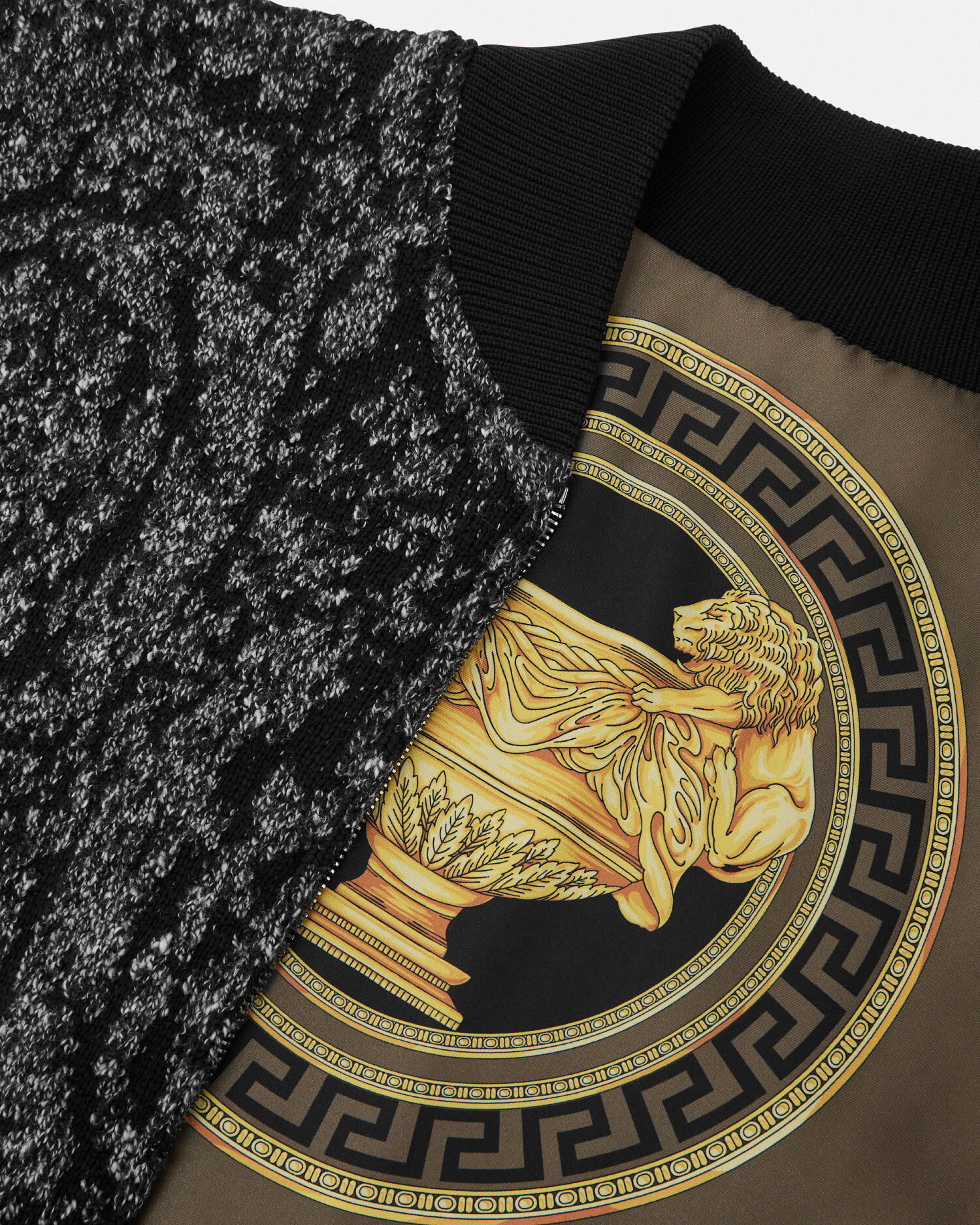 a.versace ヴェルサーチェ 中綿リバーシブルナイロンジャケット