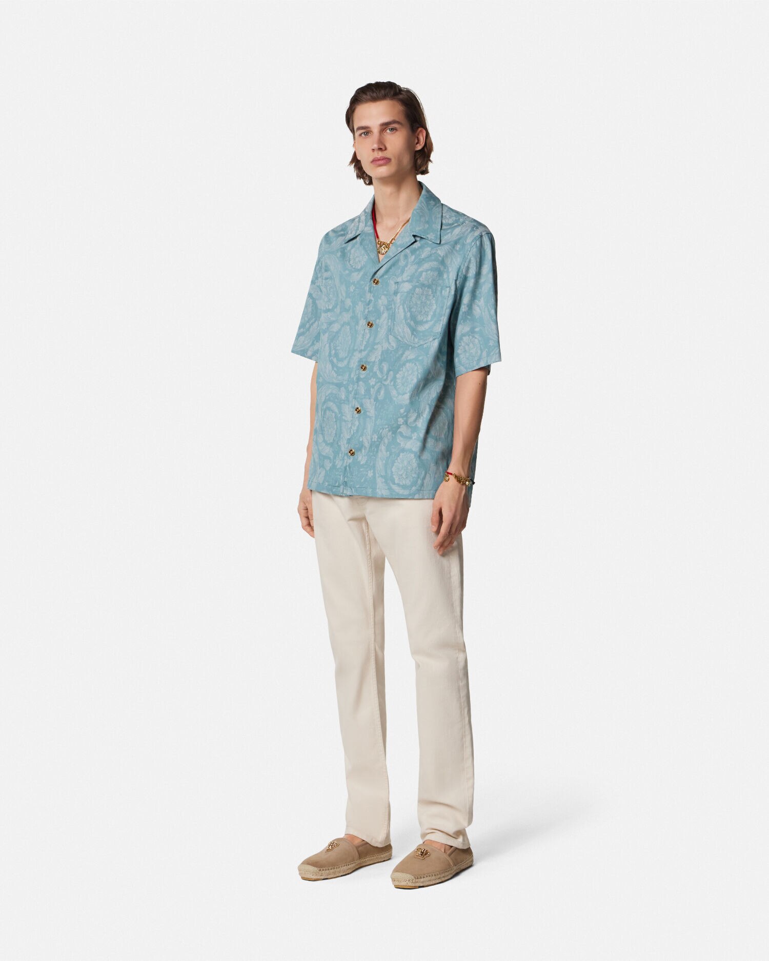 VERSACE ヴェルサーチェ新品 バロッコ デニムシャツ 48 VERSACE ヴェルサーチェ新品 バロッコ デニムシャツ 48 - メルカリ