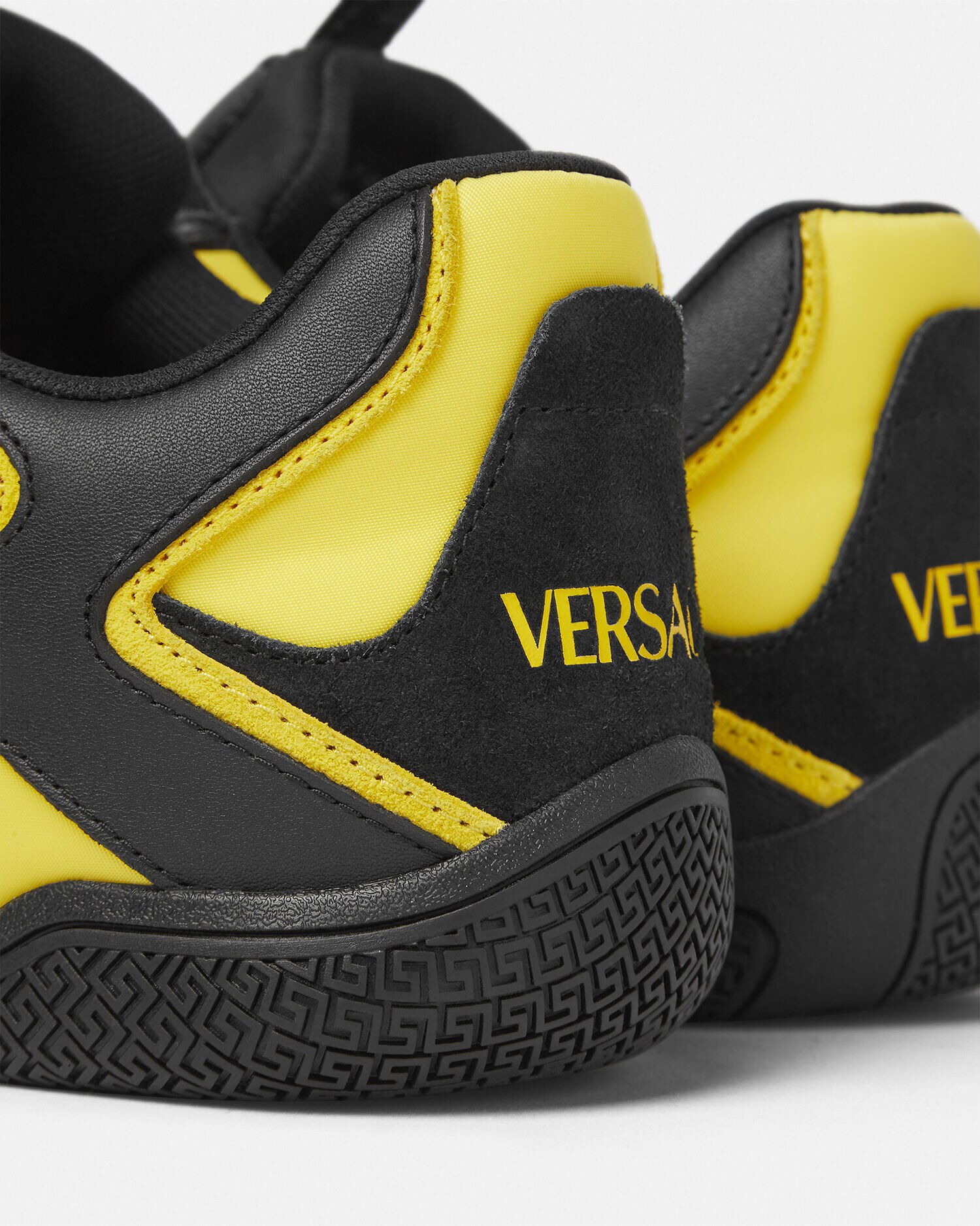 ガラクシア スニーカー | VERSACE JP