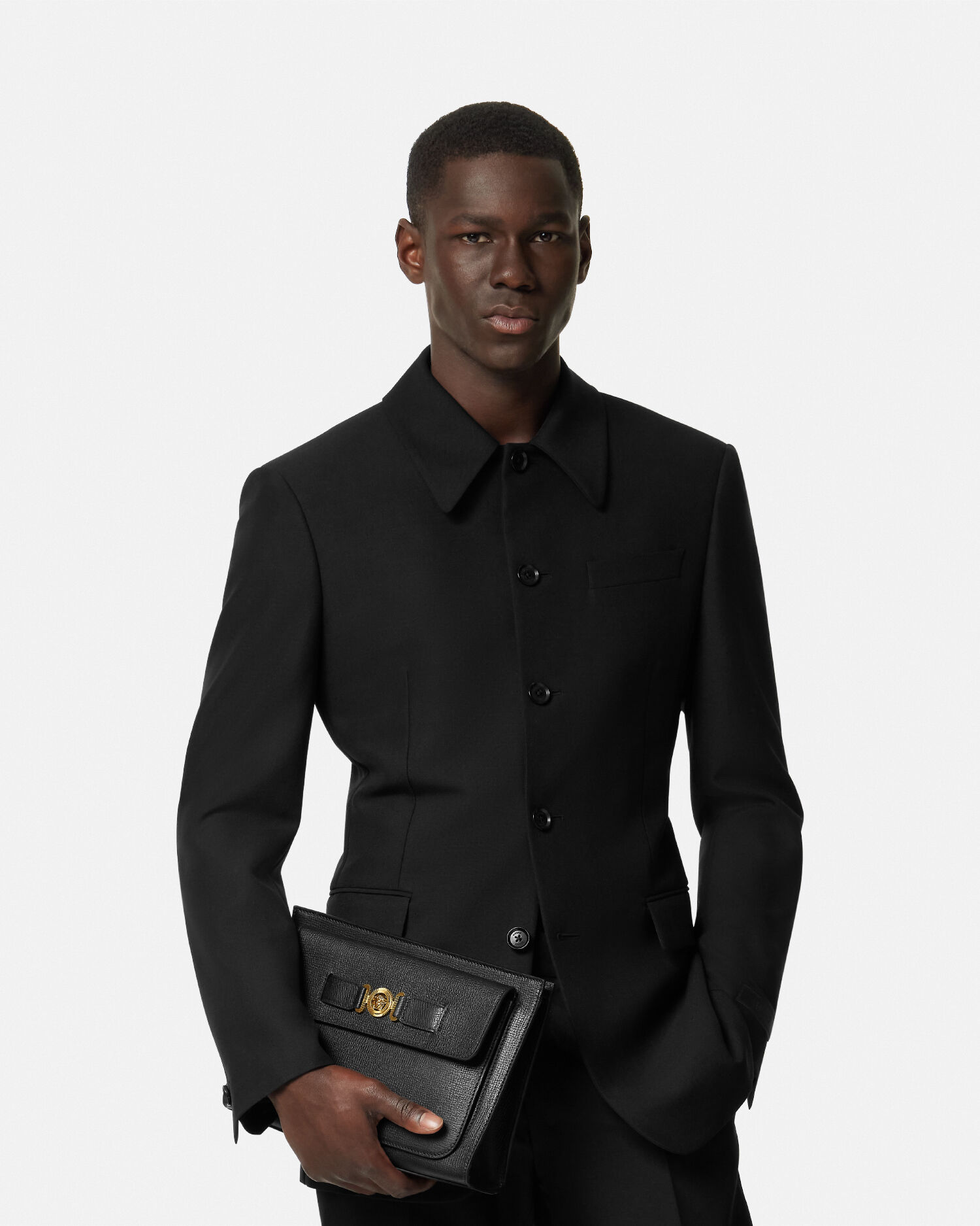 美品 GIANNI VERSACE レザー ポーチ メデューサ メドゥーサ ビギー レザー ポーチ ブラック,ゴールド | VERSACE JP