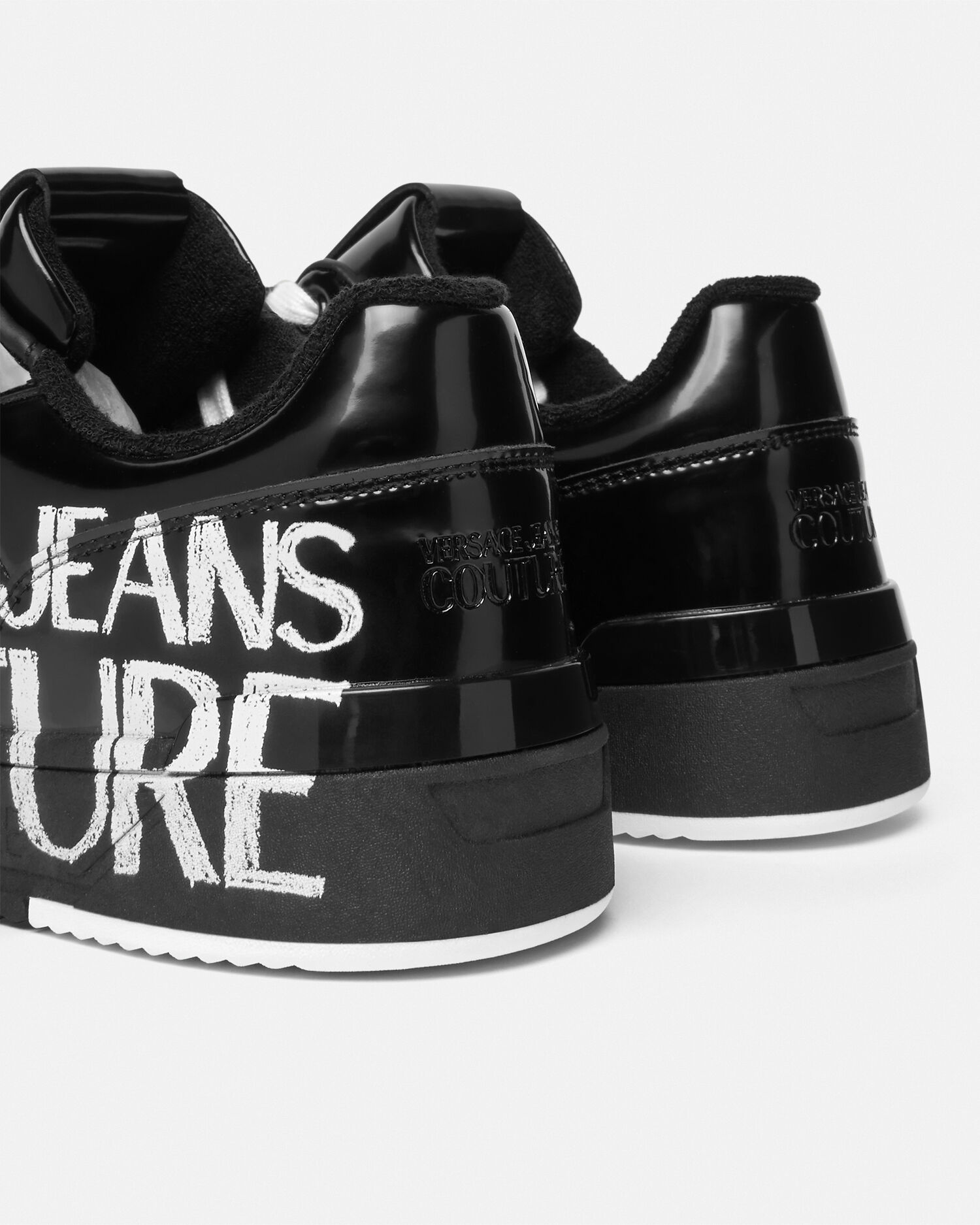 スターライト ロゴをあしらったスニーカー | VERSACE JP