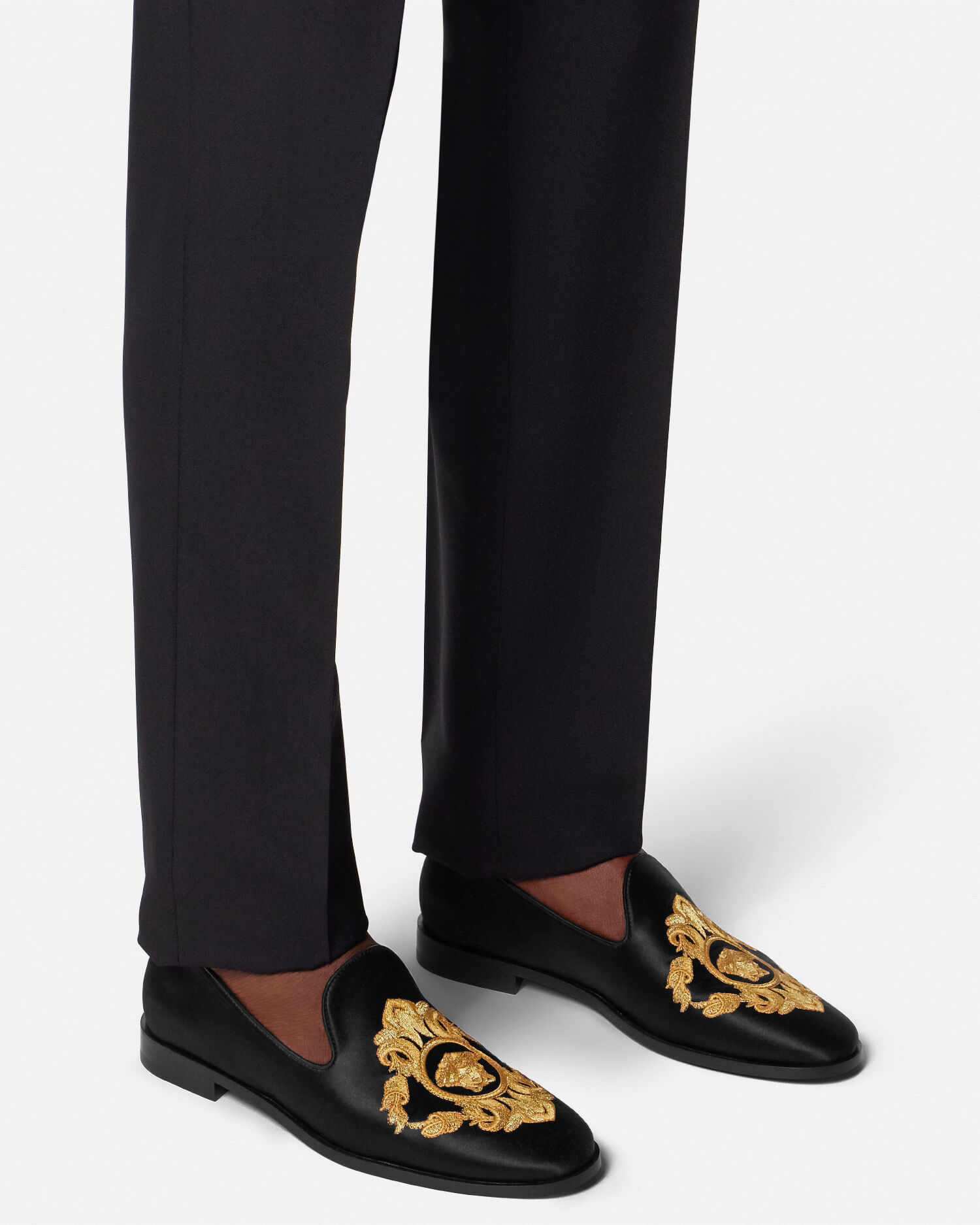 Versace スリッパ I ♡ バロック スリッパ ブラック | VERSACE JP