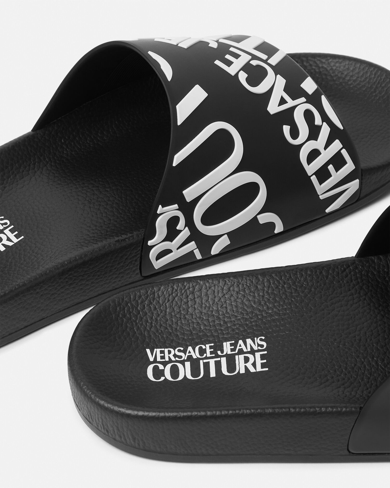 ロゴ スライダーサンダル | VERSACE JP