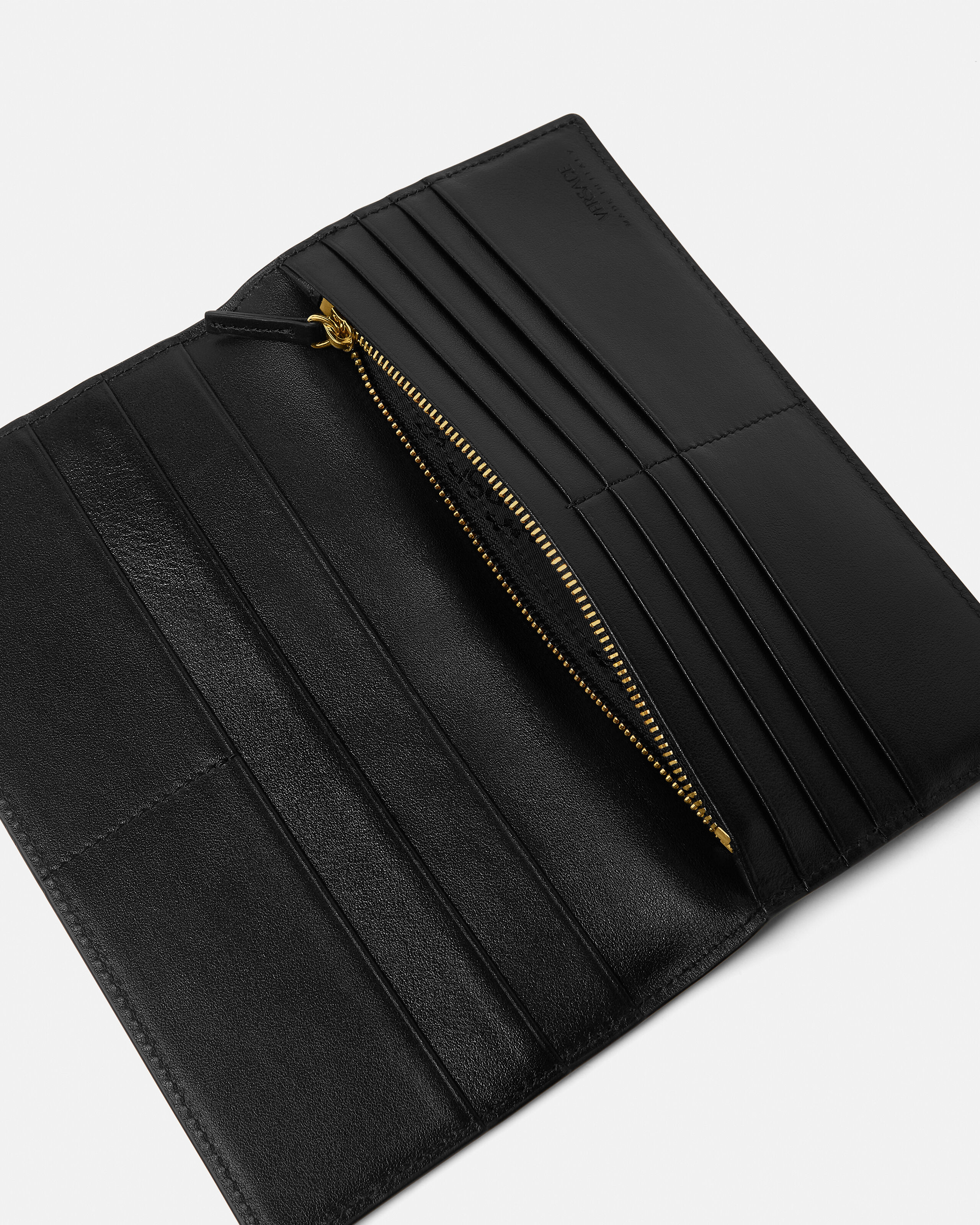 レターV レザー ウォレット | VERSACE JP