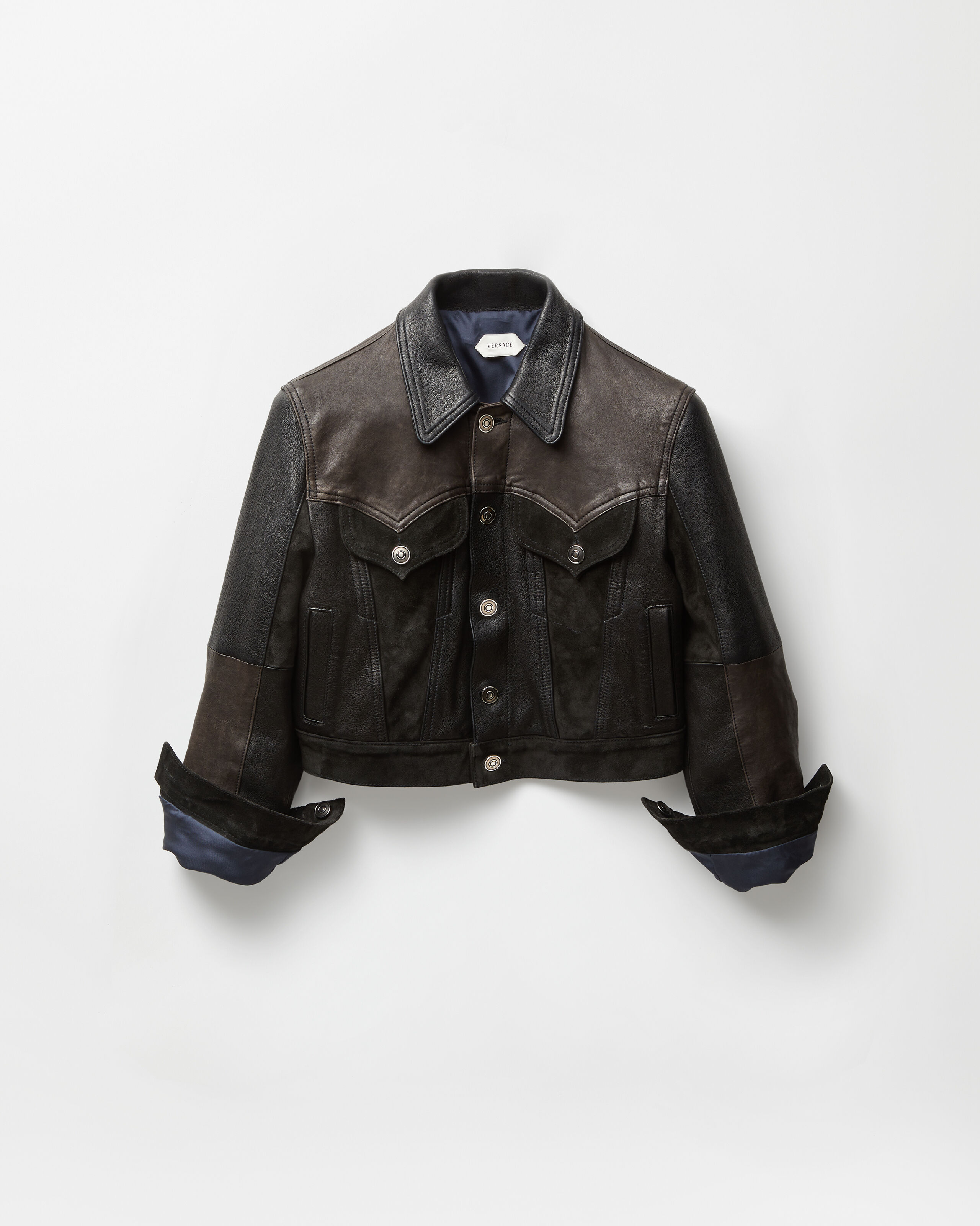 レディース トレンチコート、パファージャケット、レザージャケット