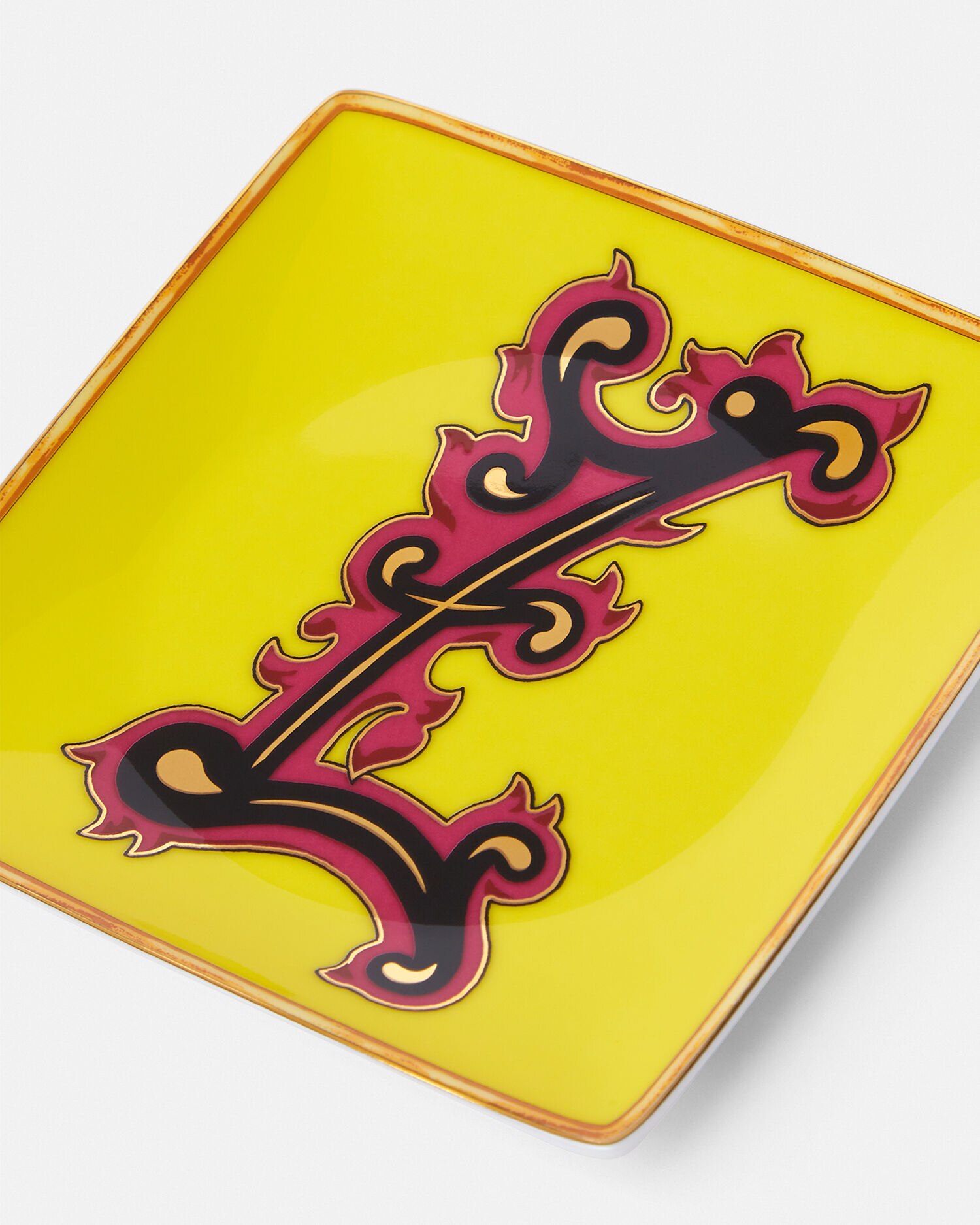 ヴェルサーチェ アルファベット Z ディッシュ 12 cm プリント | VERSACE JP