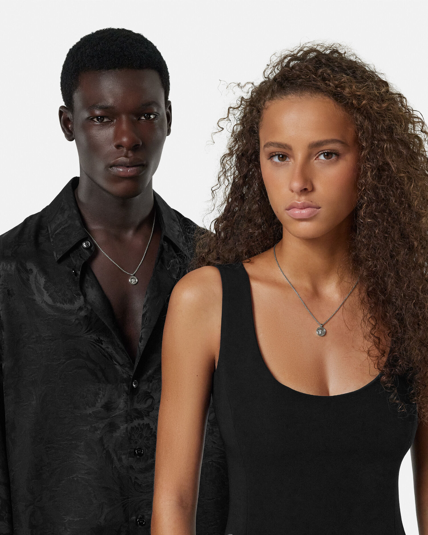 VERSACE ペンダント ネックレス メドゥーサ '95 ペンダント ネックレス メドゥーサ '95 | VERSACE JP