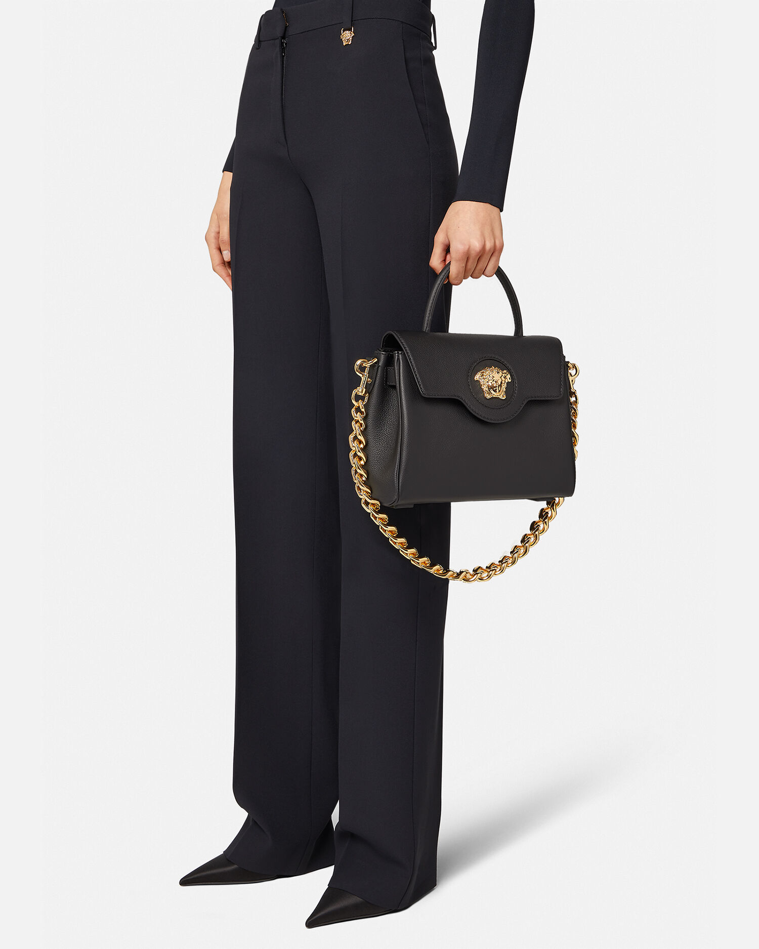 VERSACE ヴェルサーチ ハンドバッグ メデューサ エナメル レザー ラ メドゥーサ レザー トップハンドル ブラック | VERSACE JP