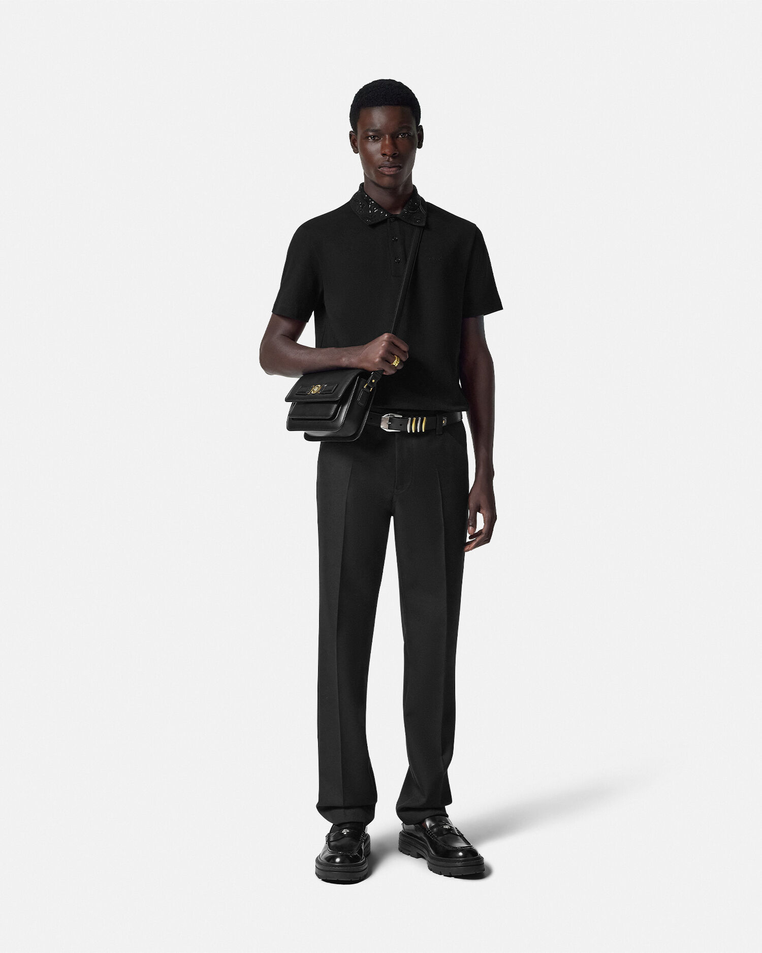 VERSACE⭐︎メデューサビギーメッセンジャーバッグ クロスボディ バッグ メドゥーサ ビギー ブラック,ゴールド