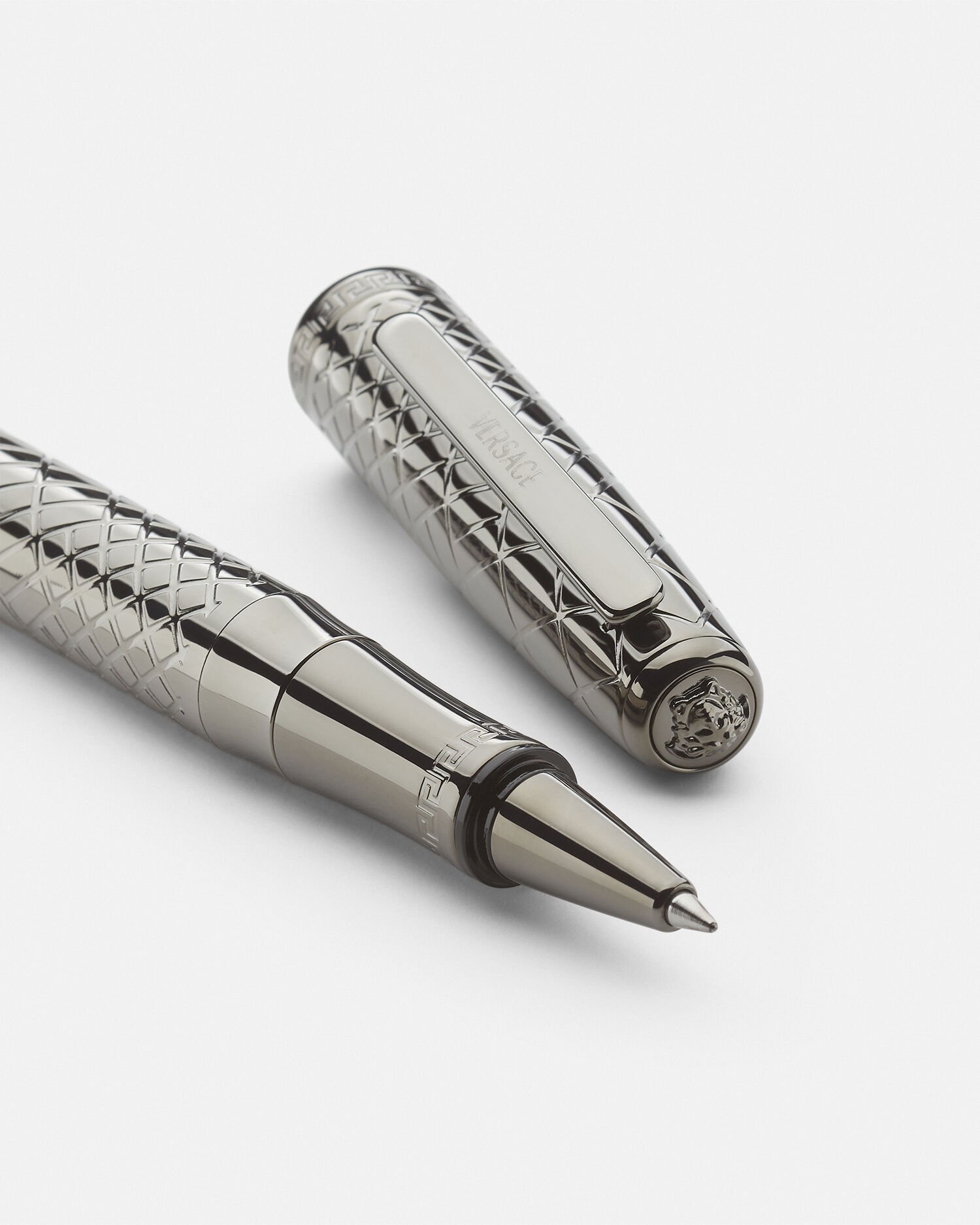 ローラーペン アルジェス シルバー | VERSACE JP
