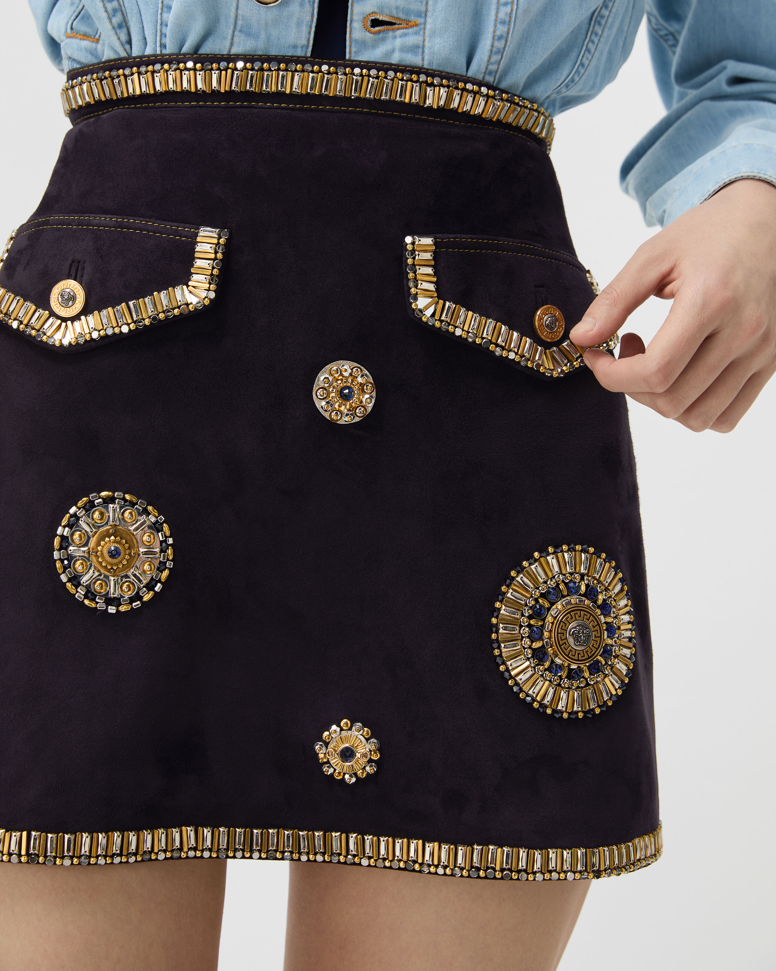 刺繍入り スエード ミニ スカート ブルー | VERSACE JP