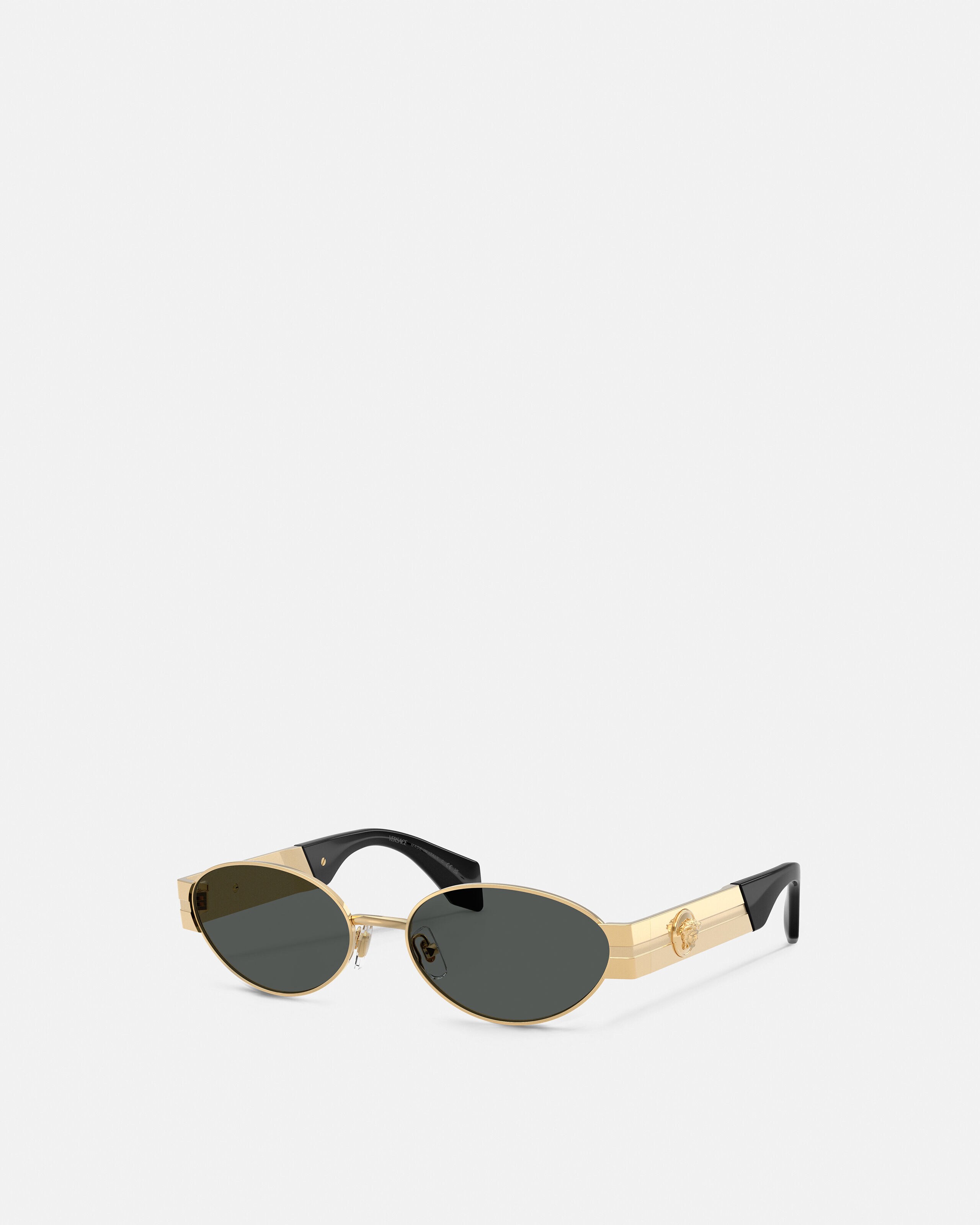 Versace スタッズ　異形　サングラス VERSACE（ヴェルサーチェ） サングラス ブランド ベルサーチ ブラック