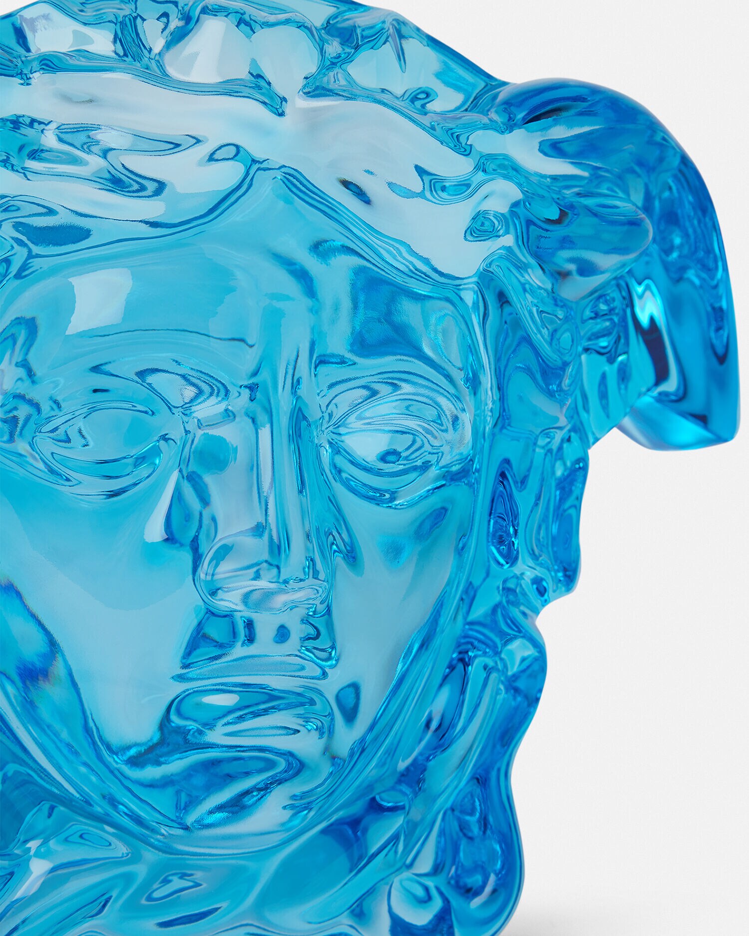 メドゥーサ グラン クリスタル 花瓶 19 cm ブルー | VERSACE JP