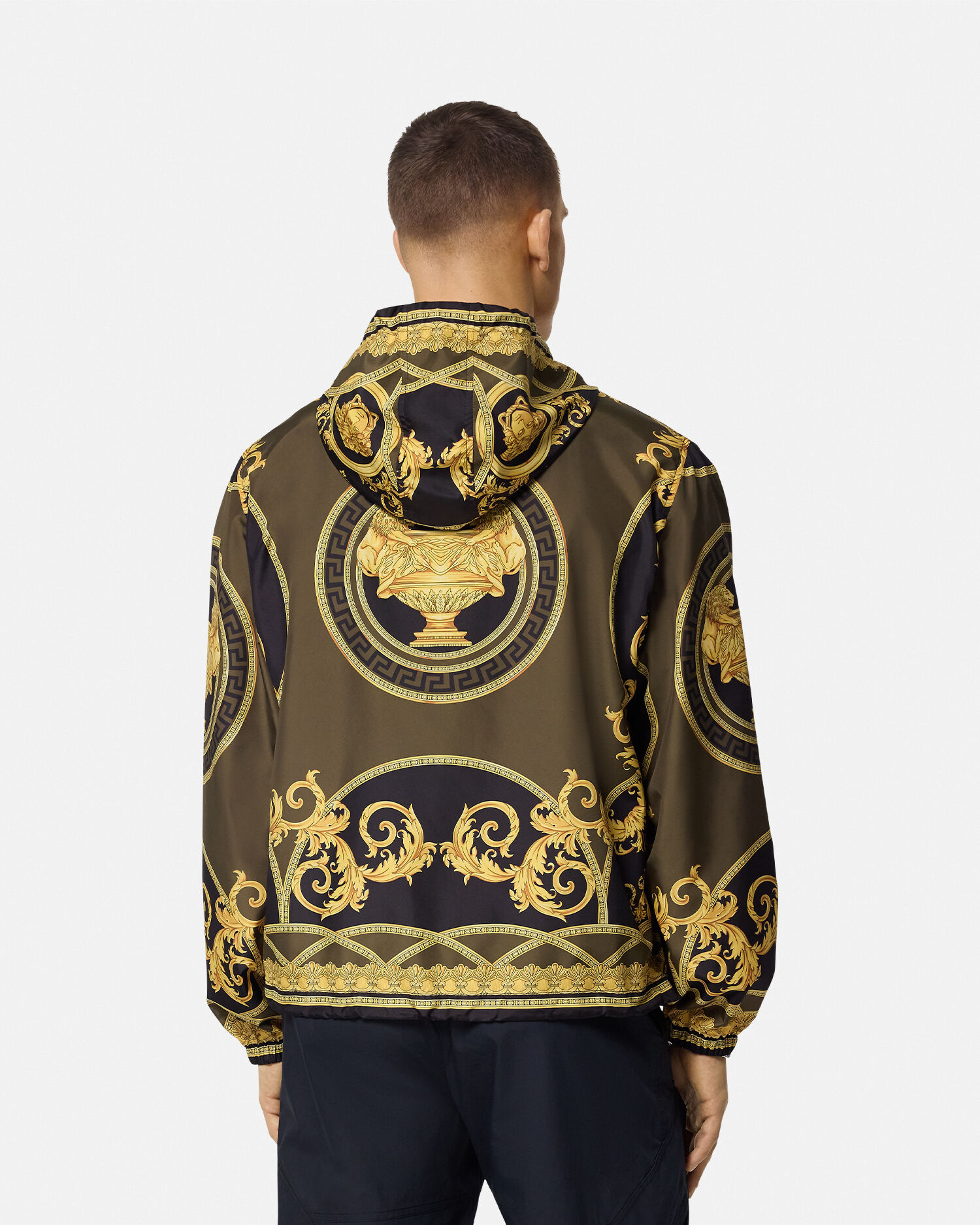 ラ クープ デ デュー ウィンドブレーカー ジャケット ブラック | VERSACE JP