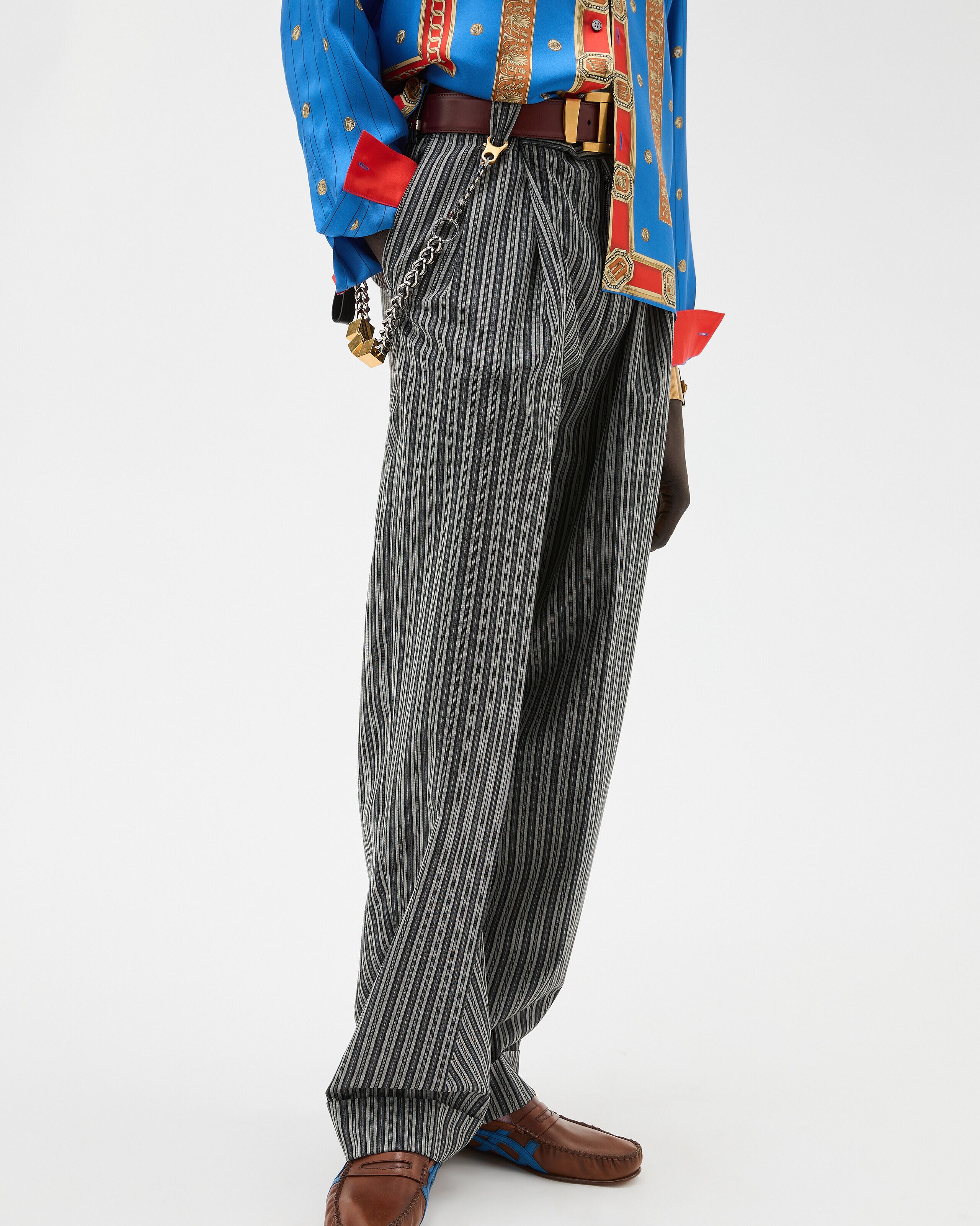 90s Versace ストライプ ツータックスラックス ワイド 古着 ウール ピンストライプ ウール オーバーサイズ パンツ ブラック,グレー