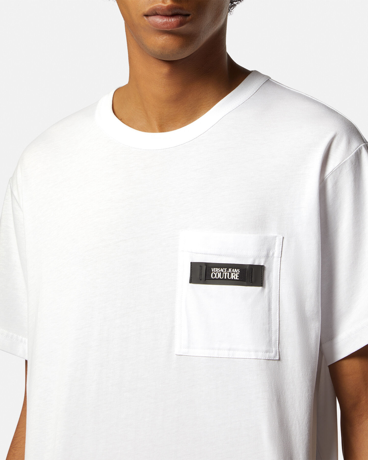 【送料&関税込】VERSACE ロゴプリント メンズ 白 Tシャツ ロゴ Tシャツ ホワイト,プリント | VERSACE JP