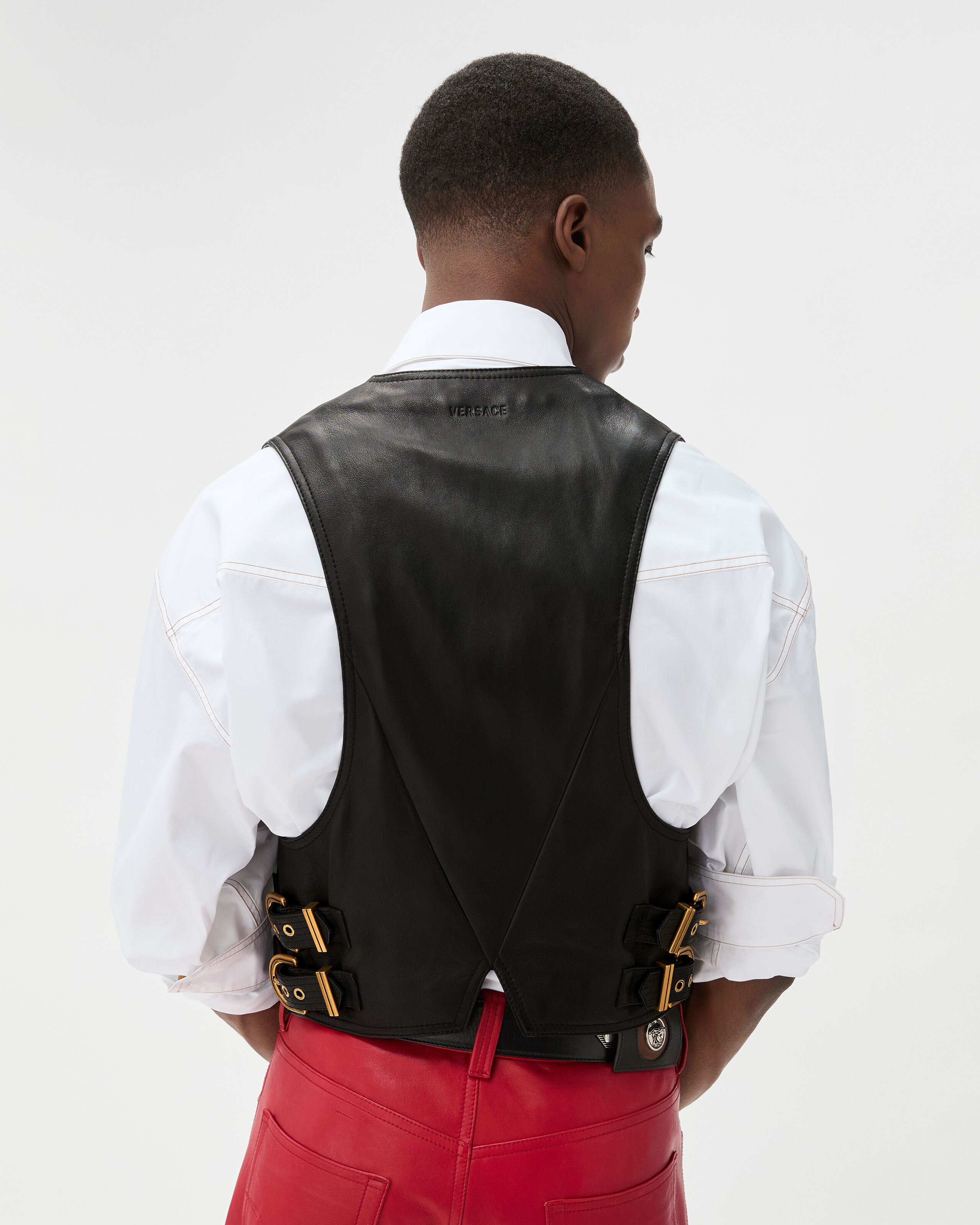 VERSACE レザーベスト ブラック ナッパレザー ベスト | VERSACE JP