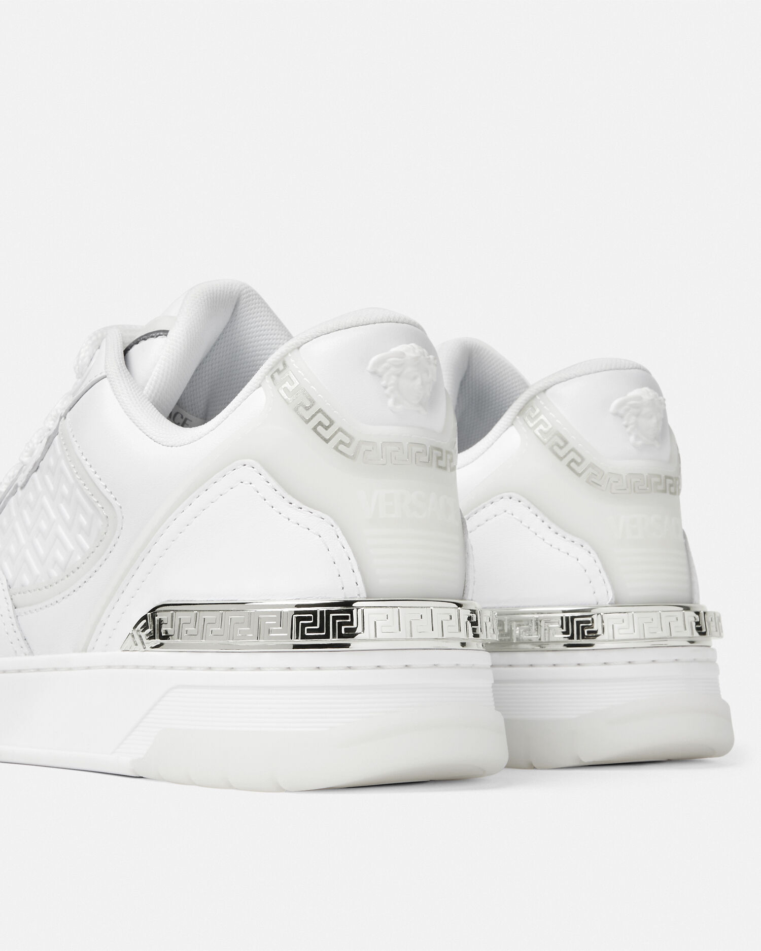 スニーカー VERSACE Men Sneakers 1015437 1A10925 2R44P WHITE Sneakers Odissea VERSACE Men Tg. 9 US 10154371A10925 2E10P