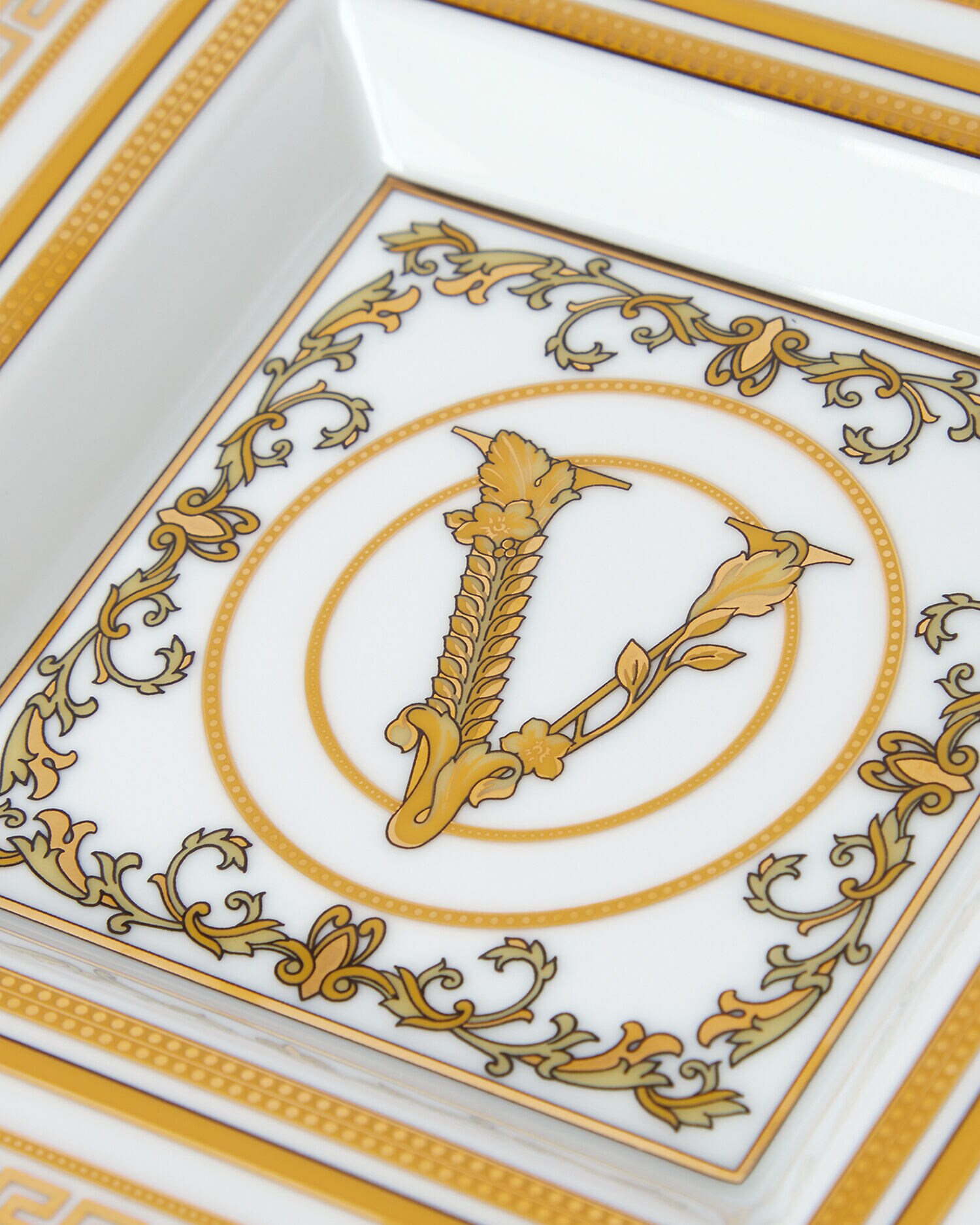 ヴィルトゥス ガーラ スクエア プレート 14 cm ホワイト | VERSACE JP