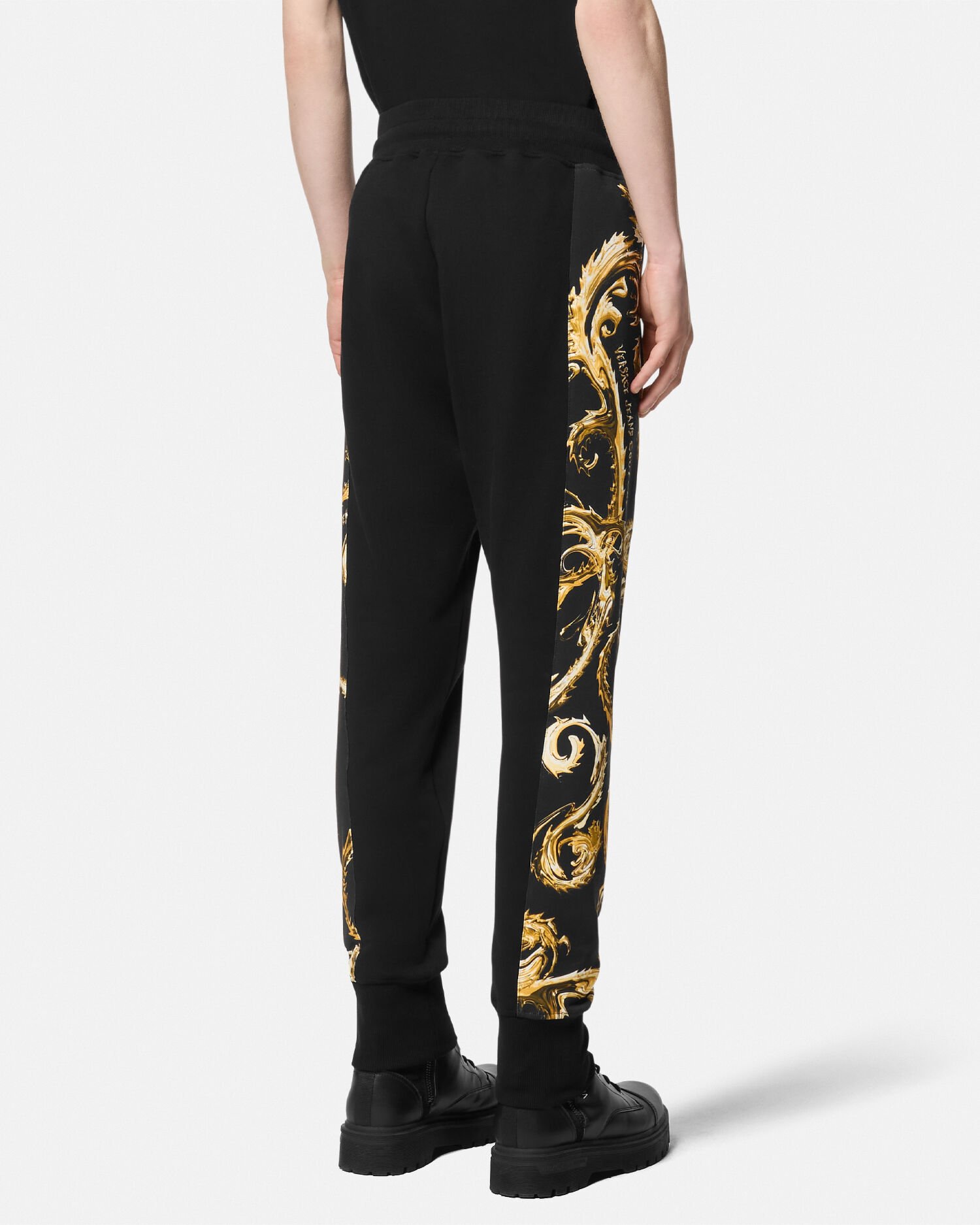 Versace スウェットパンツ ロゴ スウェットパンツ | VERSACE JP