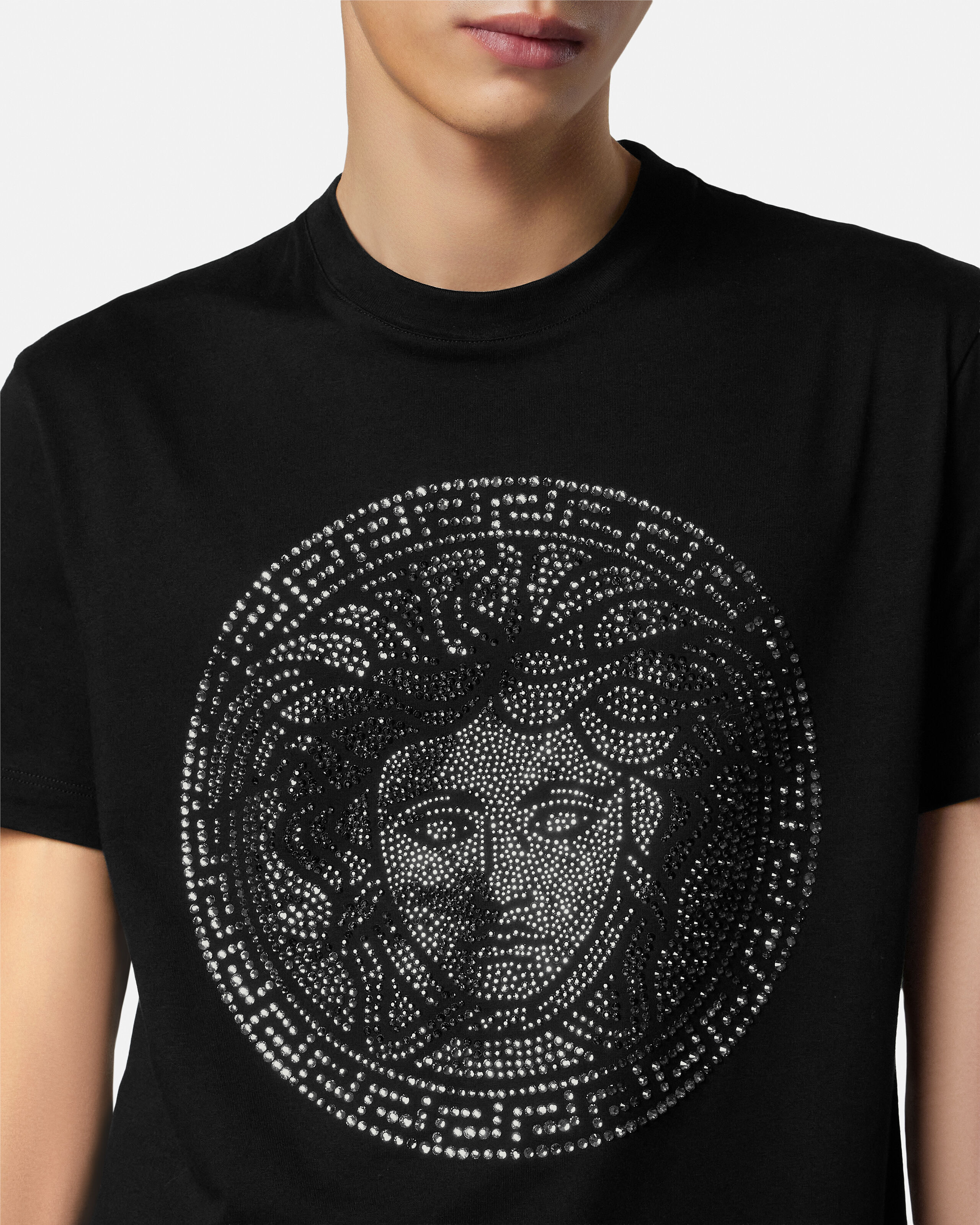 装飾入り コットンジャージー スリム Tシャツ ブラック | VERSACE JP