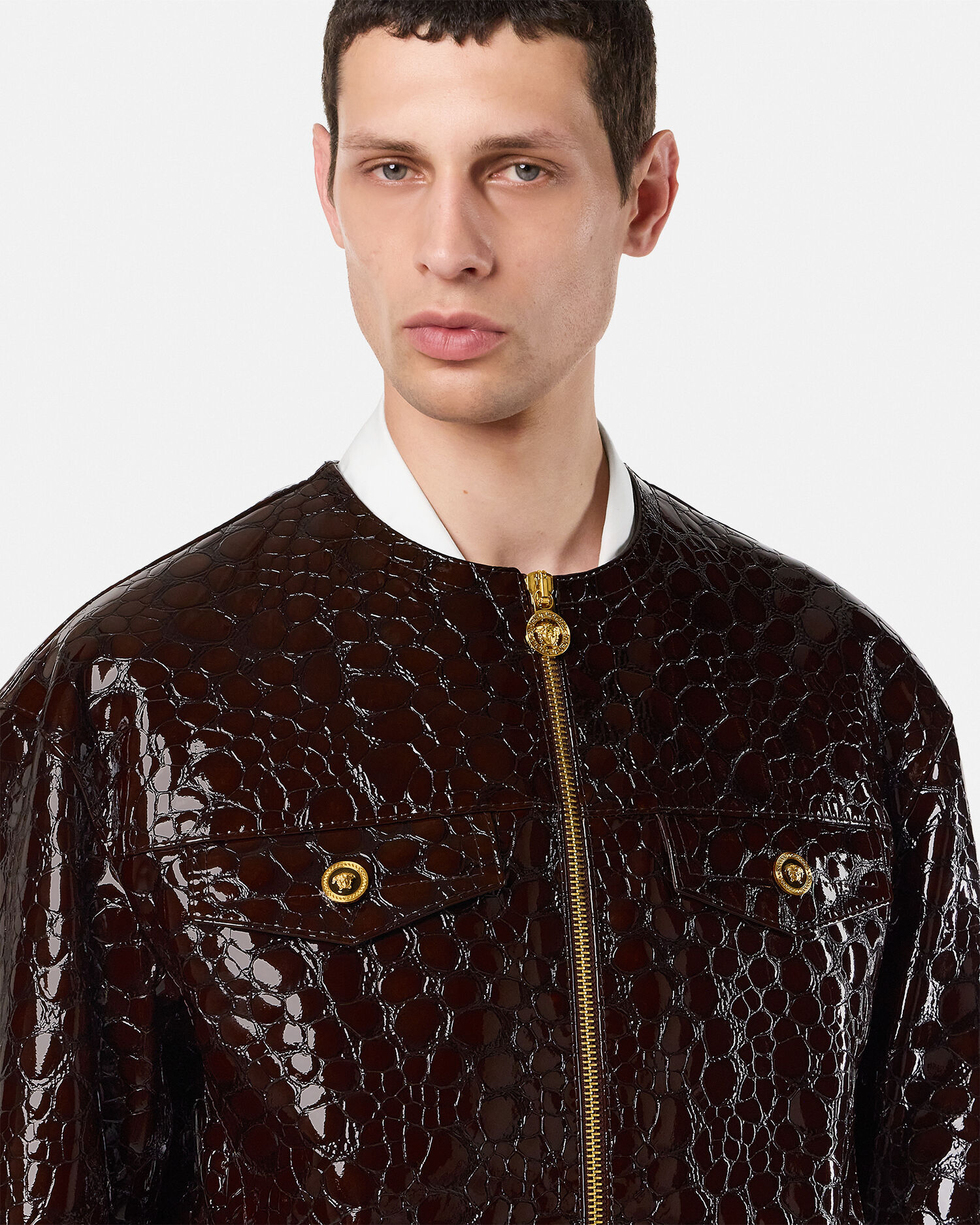 クロコエフェクト パテント レザー ジャケット ブラウン | VERSACE JP