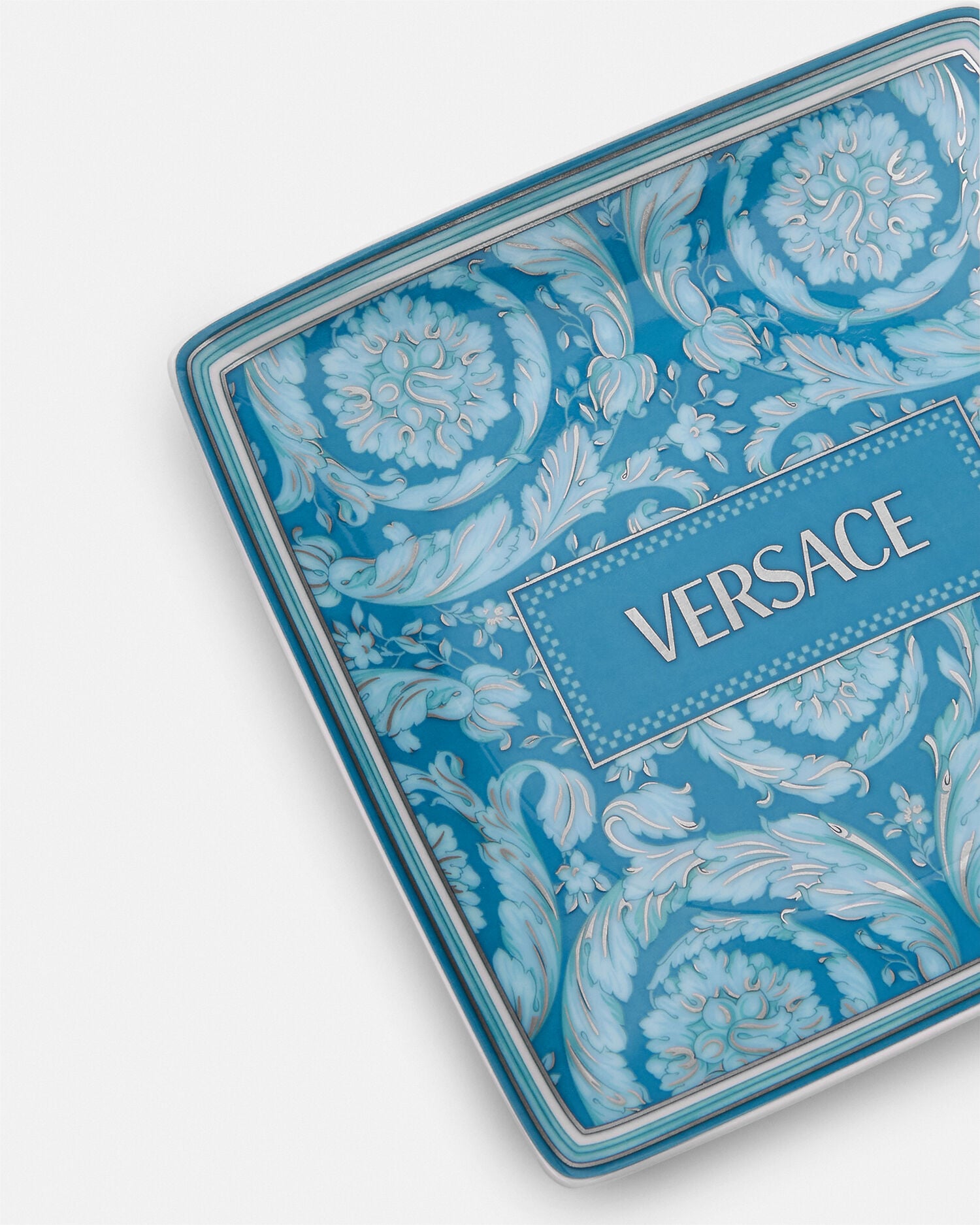 バロッコ ティール スモール スクエア プレート 12 cm ブルー | VERSACE JP