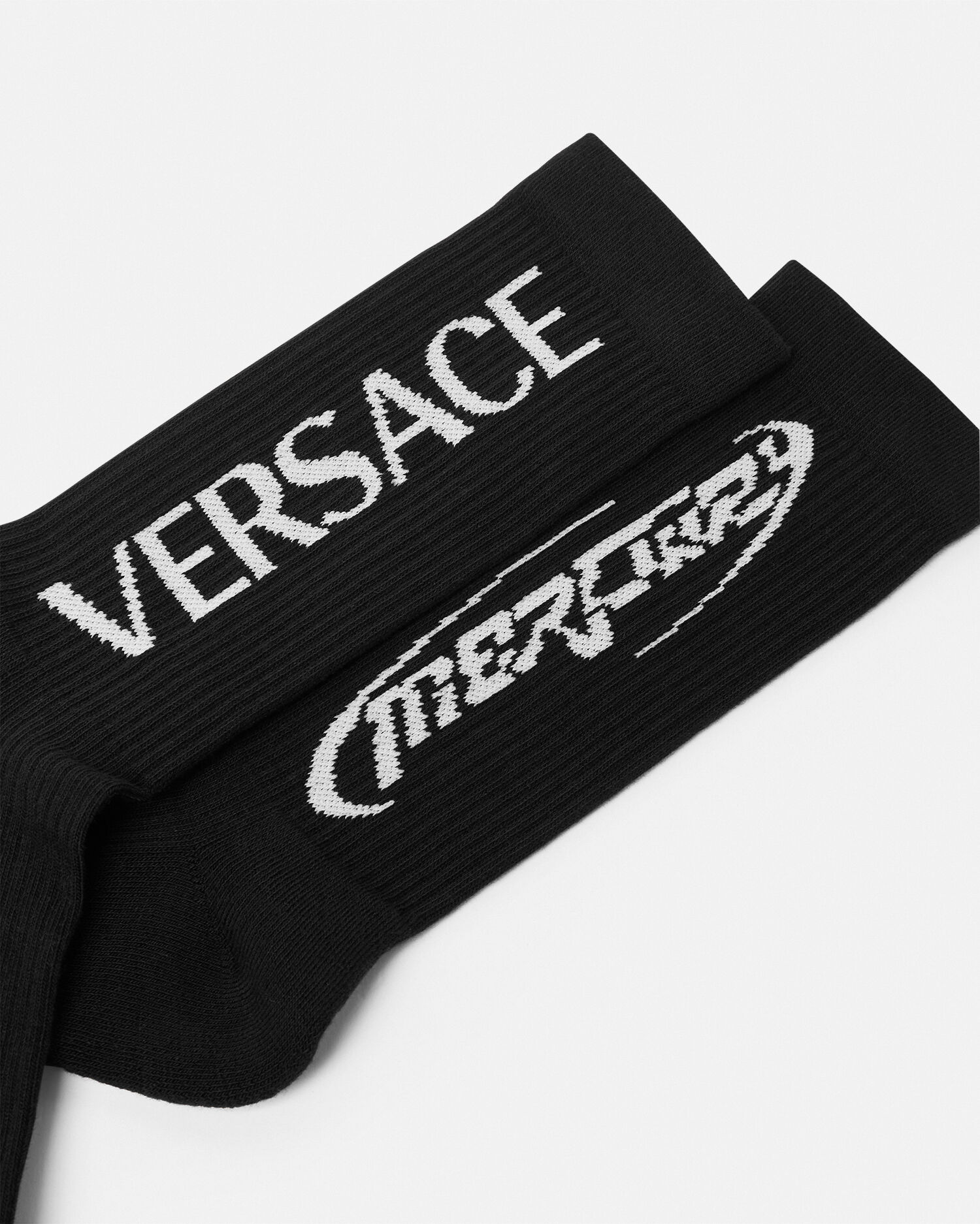 半額 50％OFFの通販 ロゴ マーキュリー ヴェルサーチェ ソックス JP VERSACE | レッグウェア