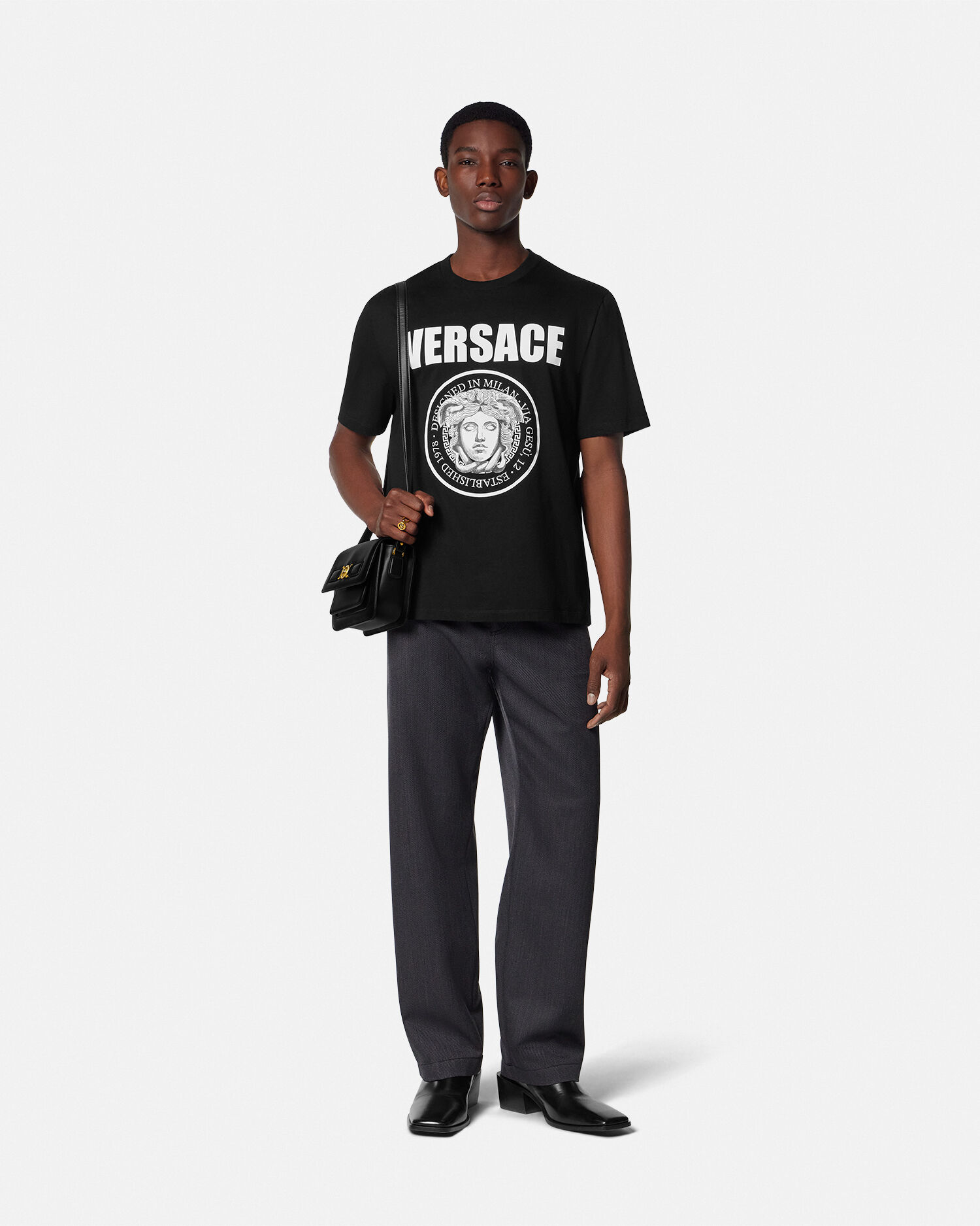 【VERSACE/ヴェルサーチェ】 メデューサロックTシャツ 2色展開 正規品】VERSACE ヴェルサーチェ メデューサ Tシャツ 2色セット 5