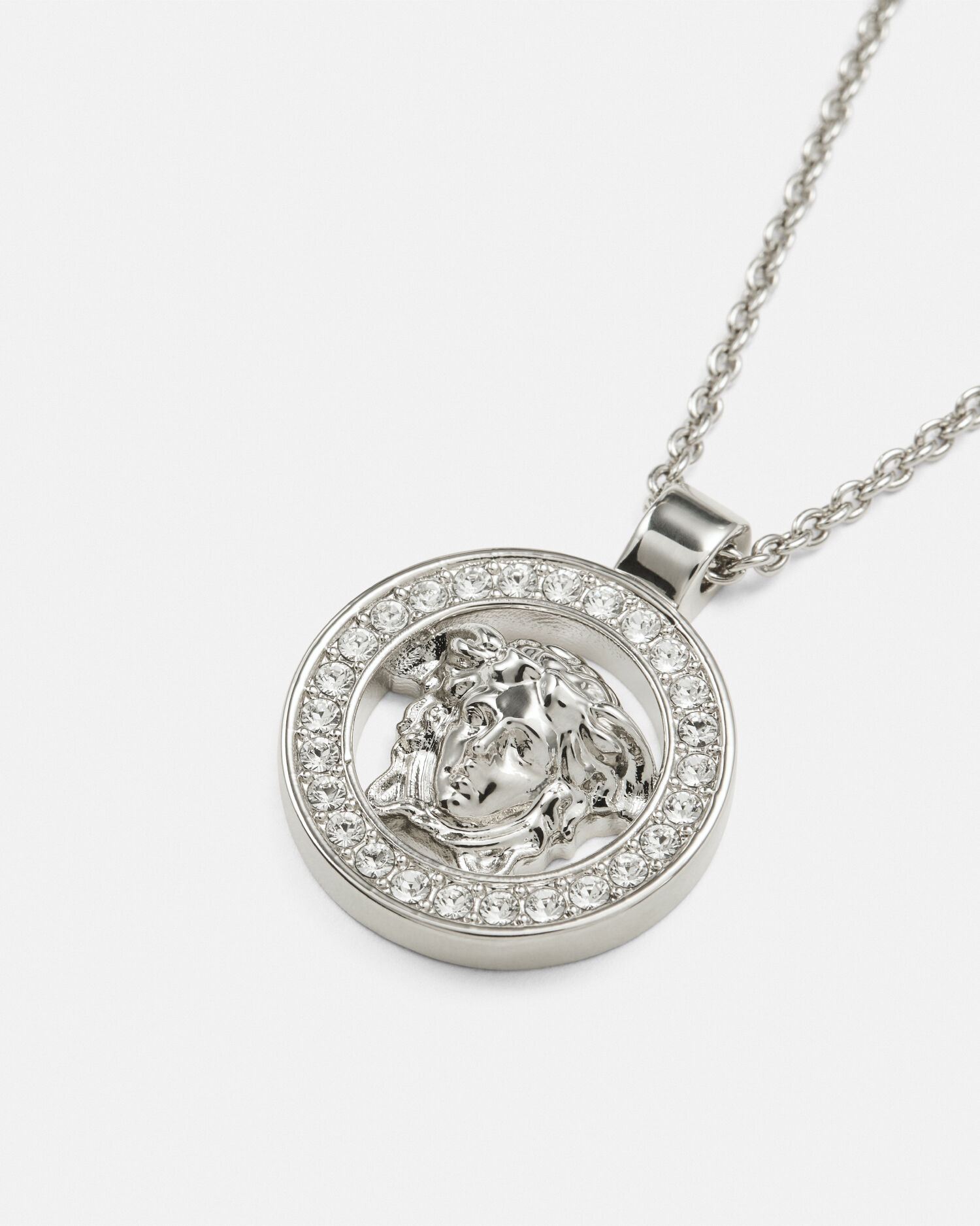 Versace ピンク＆ゴールド　メドゥーサペンダント ネックレス VERSACE☆ピンク クリスタル メドゥーサ ネックレス - メルカリ