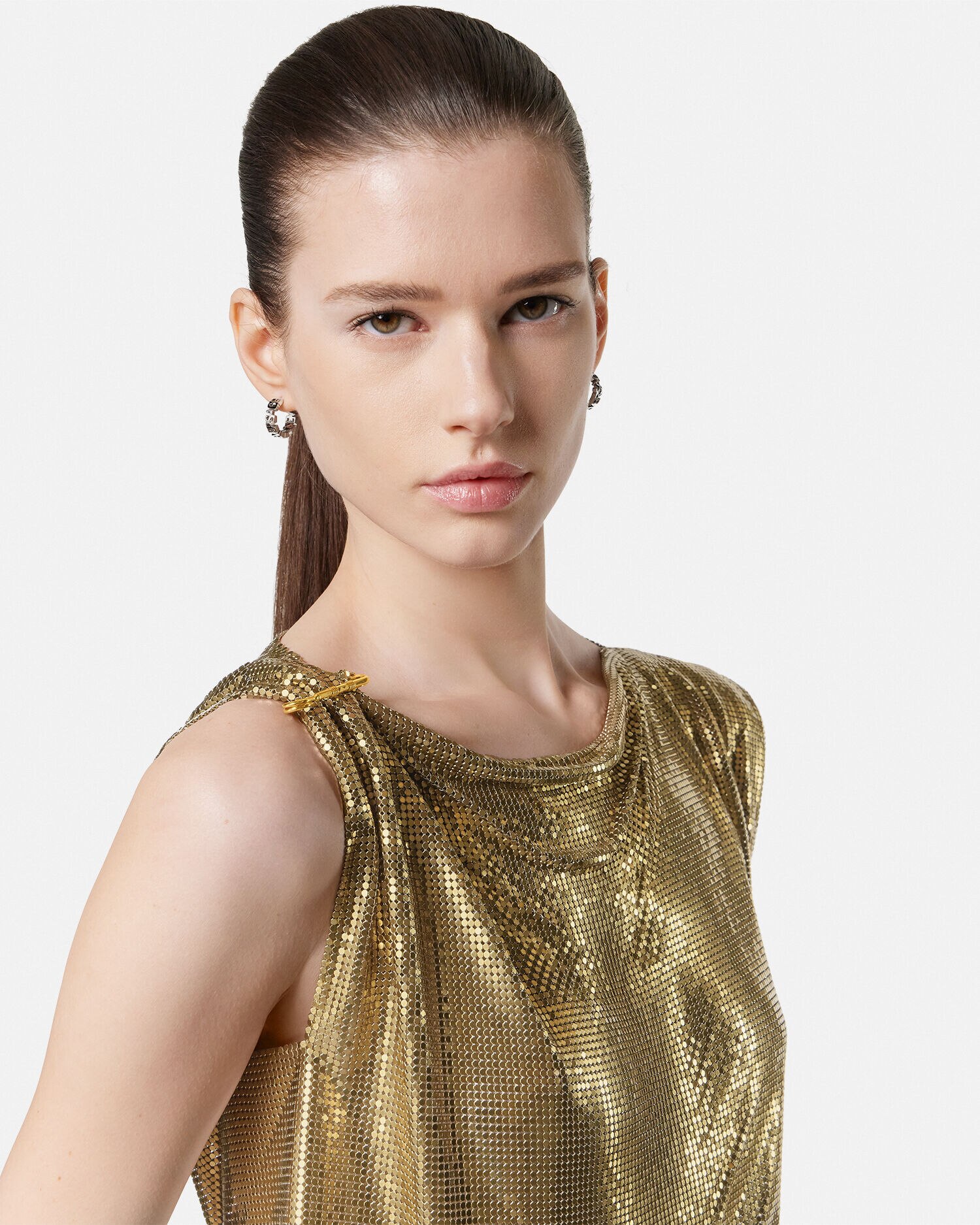 メタル メッシュ トップ セーフティー ピン ゴールド | VERSACE JP