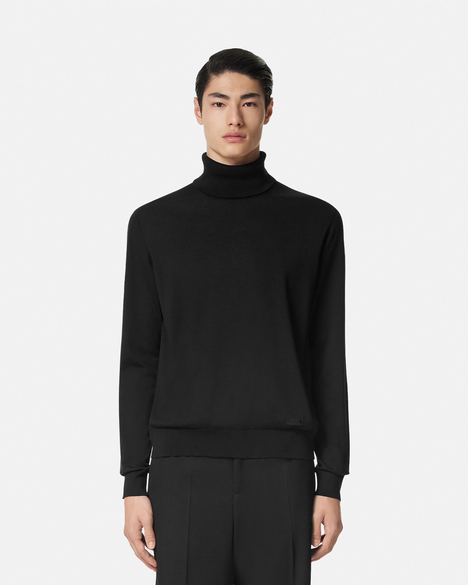 VERSACE ニットタートルワンピ WEB限定】もちふわキュウシン編みタートルニットワンピース