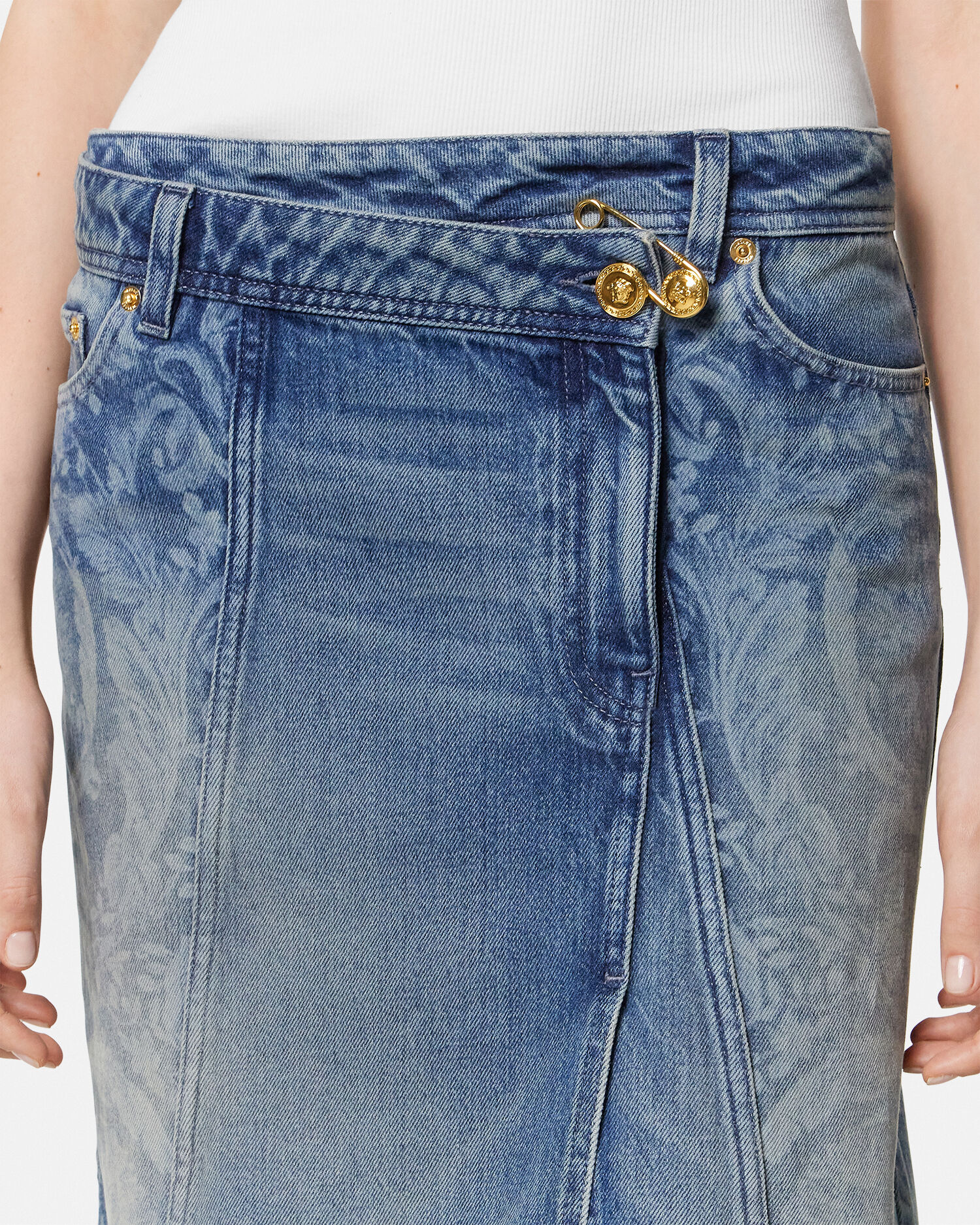 VERSACE デニム ラップ スカート バロッコ デニム ラップ スカート バロッコ ブルー | VERSACE JP