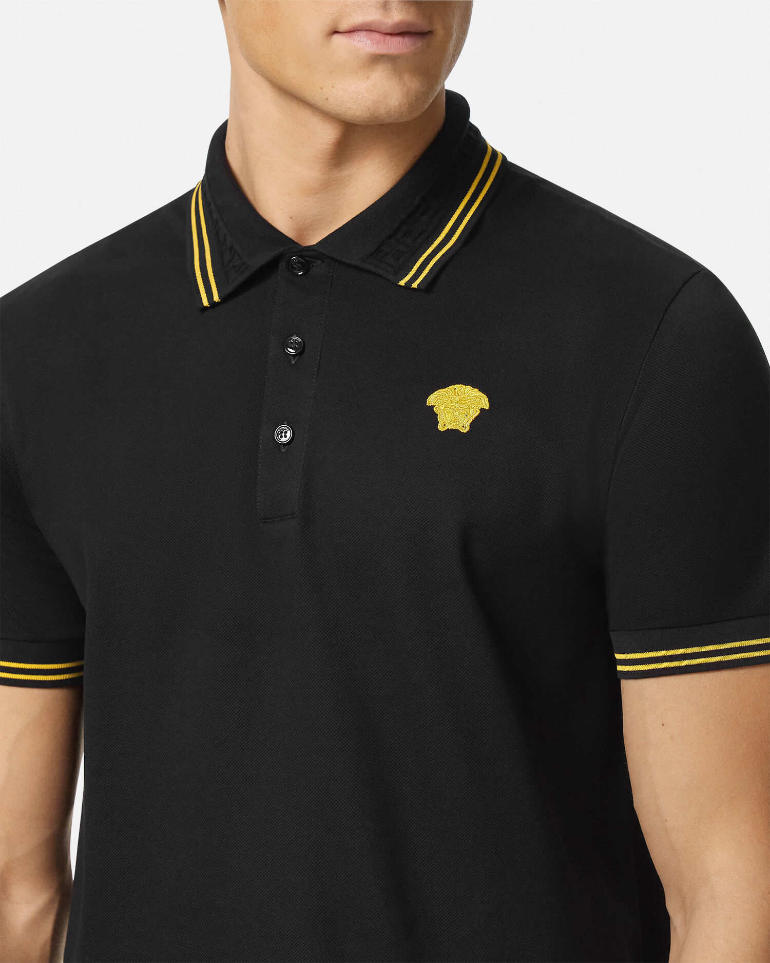 3XL VERSACE ポロシャツ メデューサ バイカラー イタリア製 刺繍入り コットン ピケ ポロシャツ ブラック | VERSACE JP