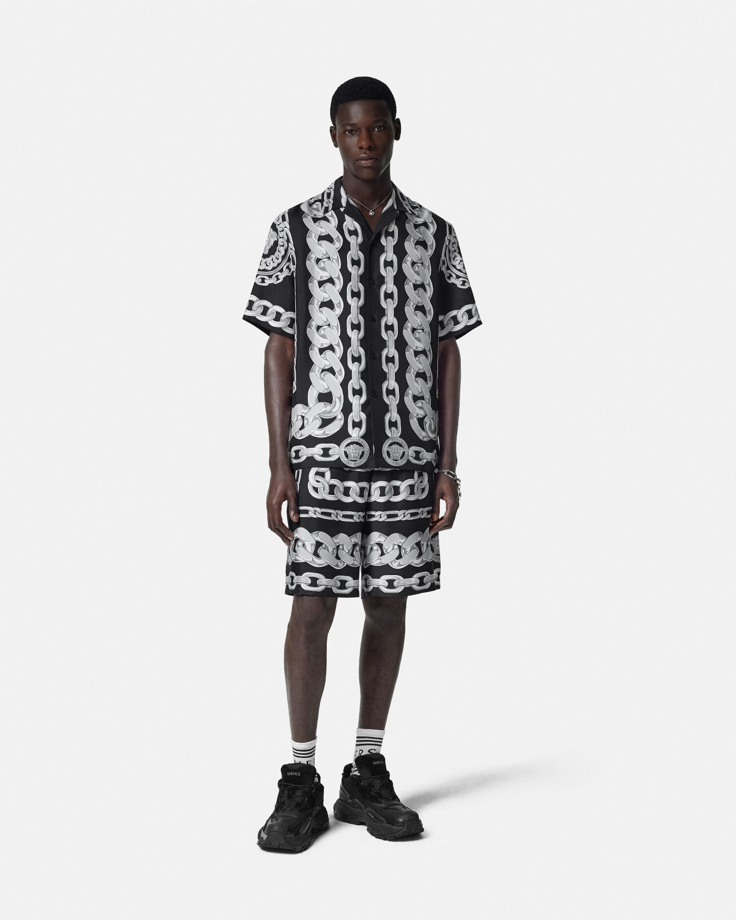 シルク ショートパンツ メドゥーサ チェーン | VERSACE JP