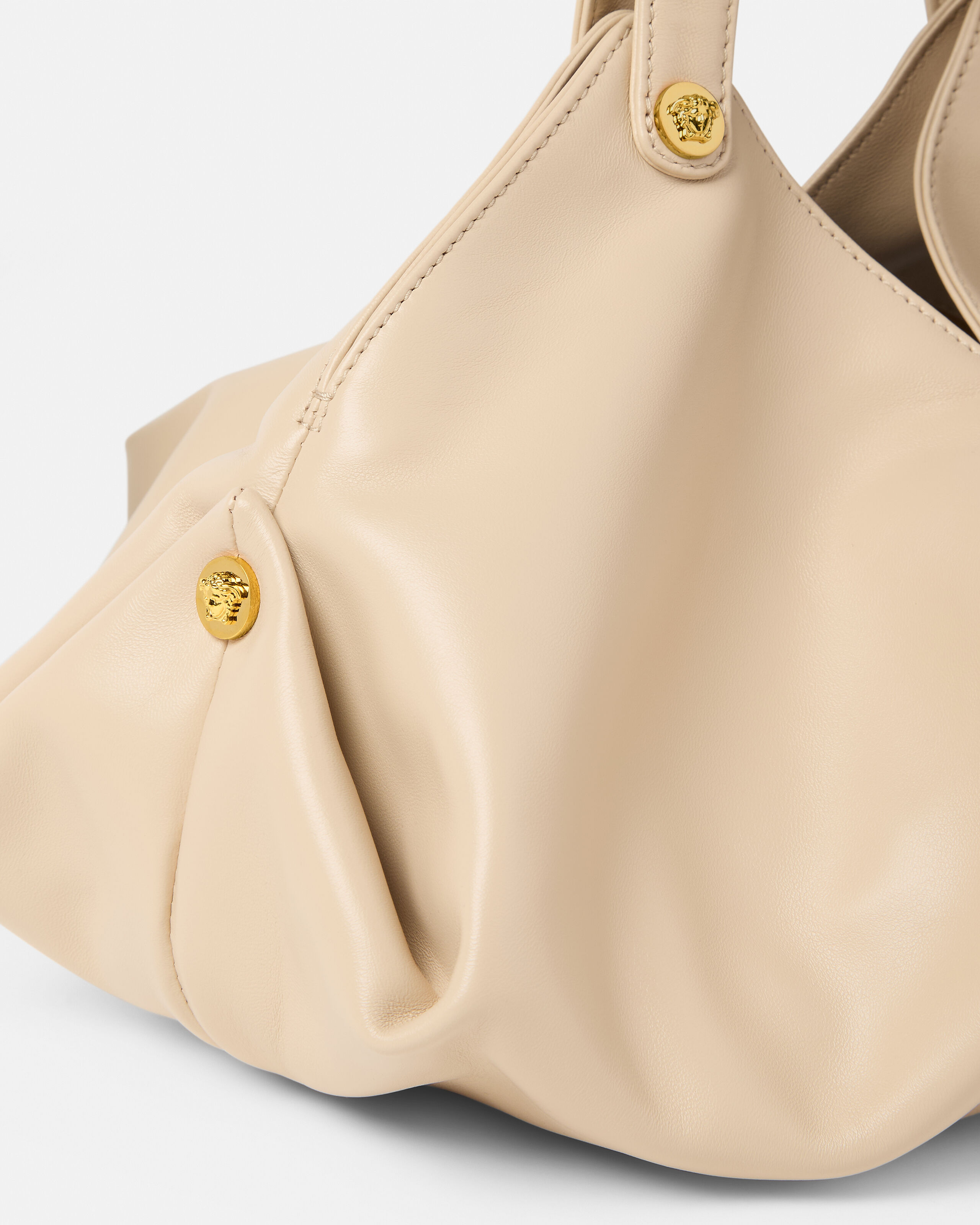 プロテア ナッパ ショルダー バッグ ベージュ | VERSACE JP