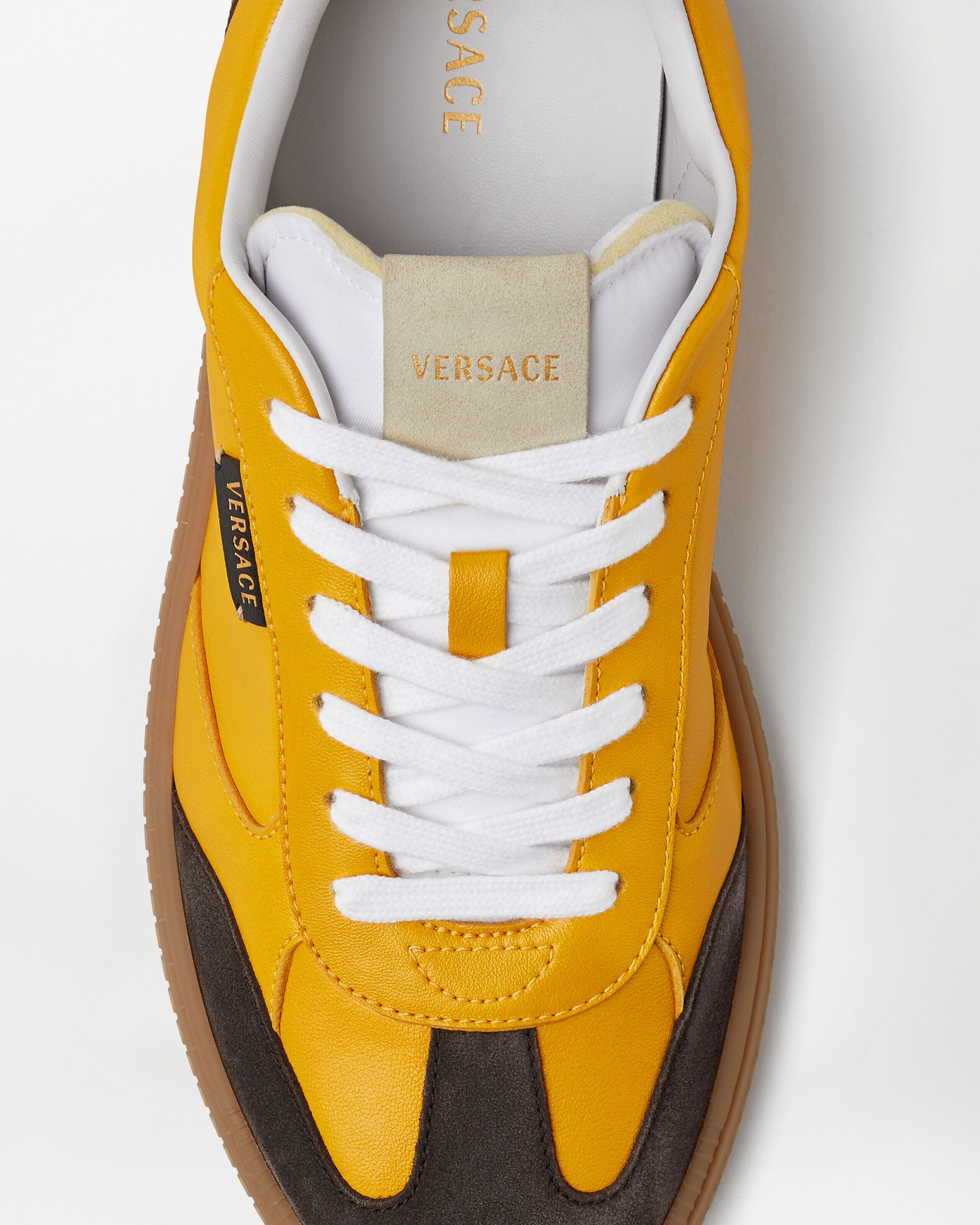 グレカ コート ナッパ & スエード スニーカー イエロー | VERSACE JP