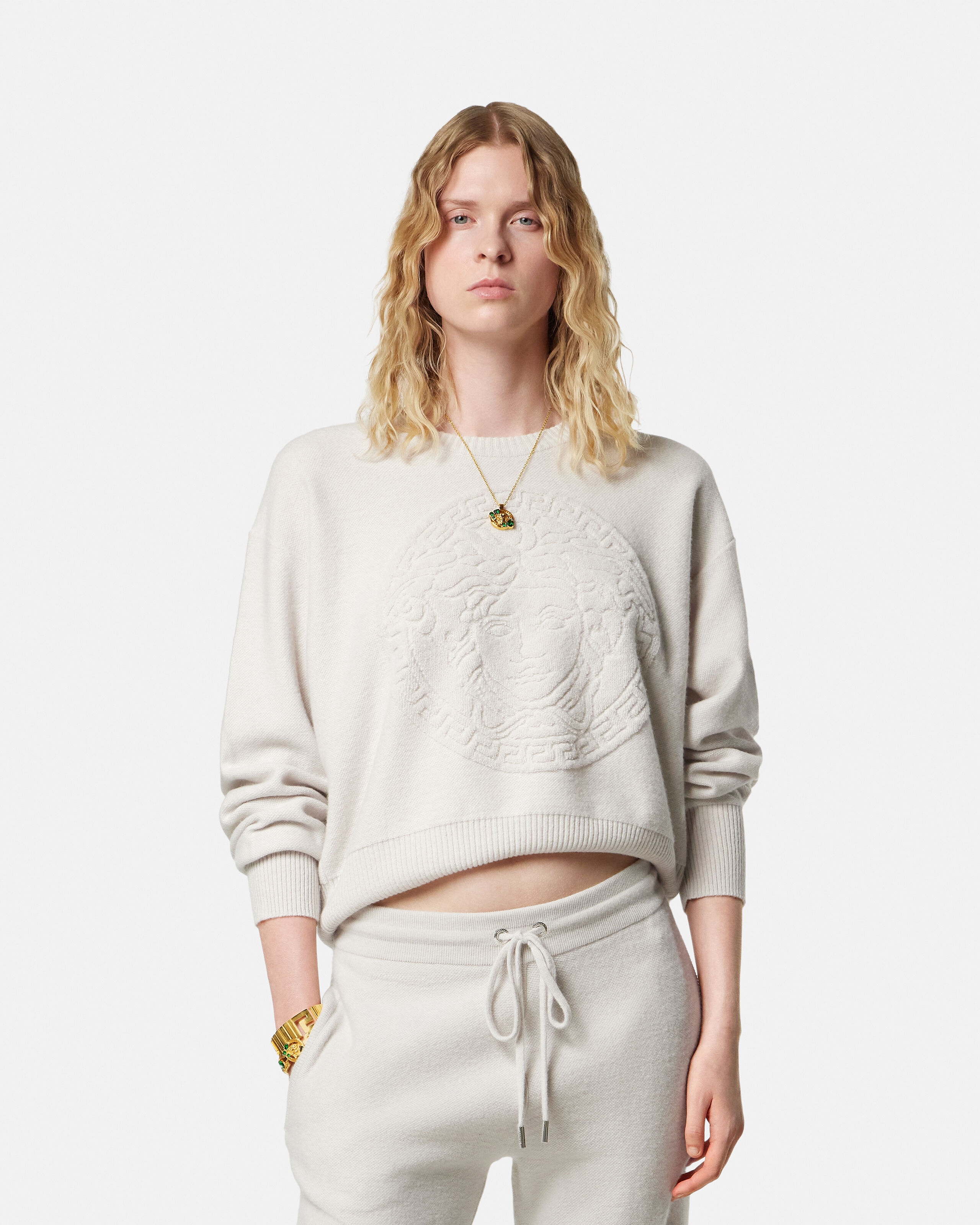 VERSACE ヴェルサーチ シグネイチャーパッチワークニットセーター  グレー 56 ウールカシミヤ ニット セーター グレー | VERSACE JP