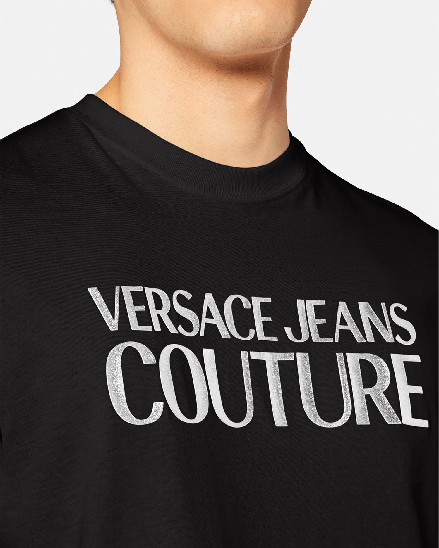 VERSACE JEANS COUTURE　ロゴ入りTシャツ　Мサイズ VERSACE JEANS COUTURE ロゴ入りTシャツ Мサイズ （楽天市場