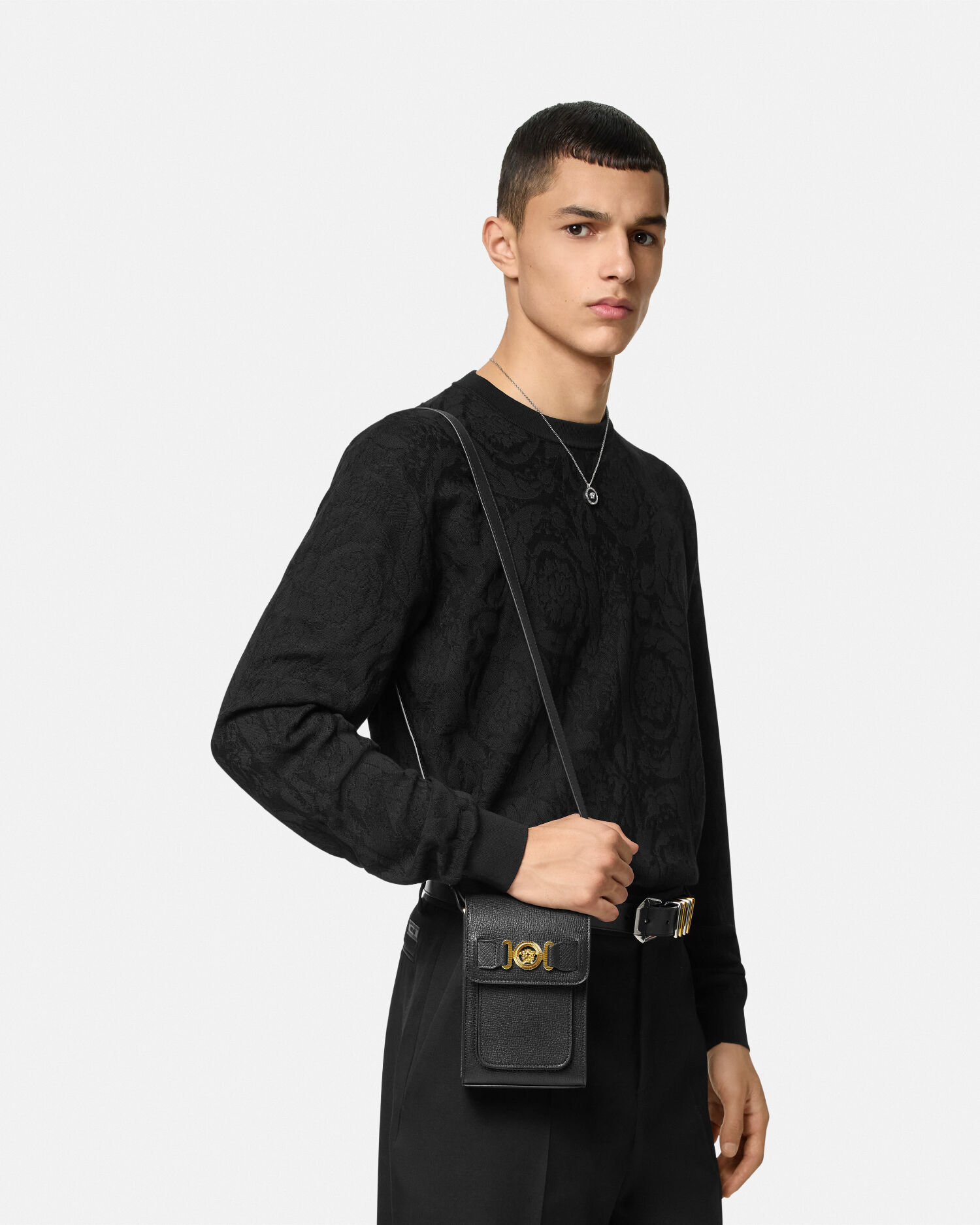 メドゥーサ ビギー クロスボディ バッグ ブラック,ゴールド | VERSACE JP