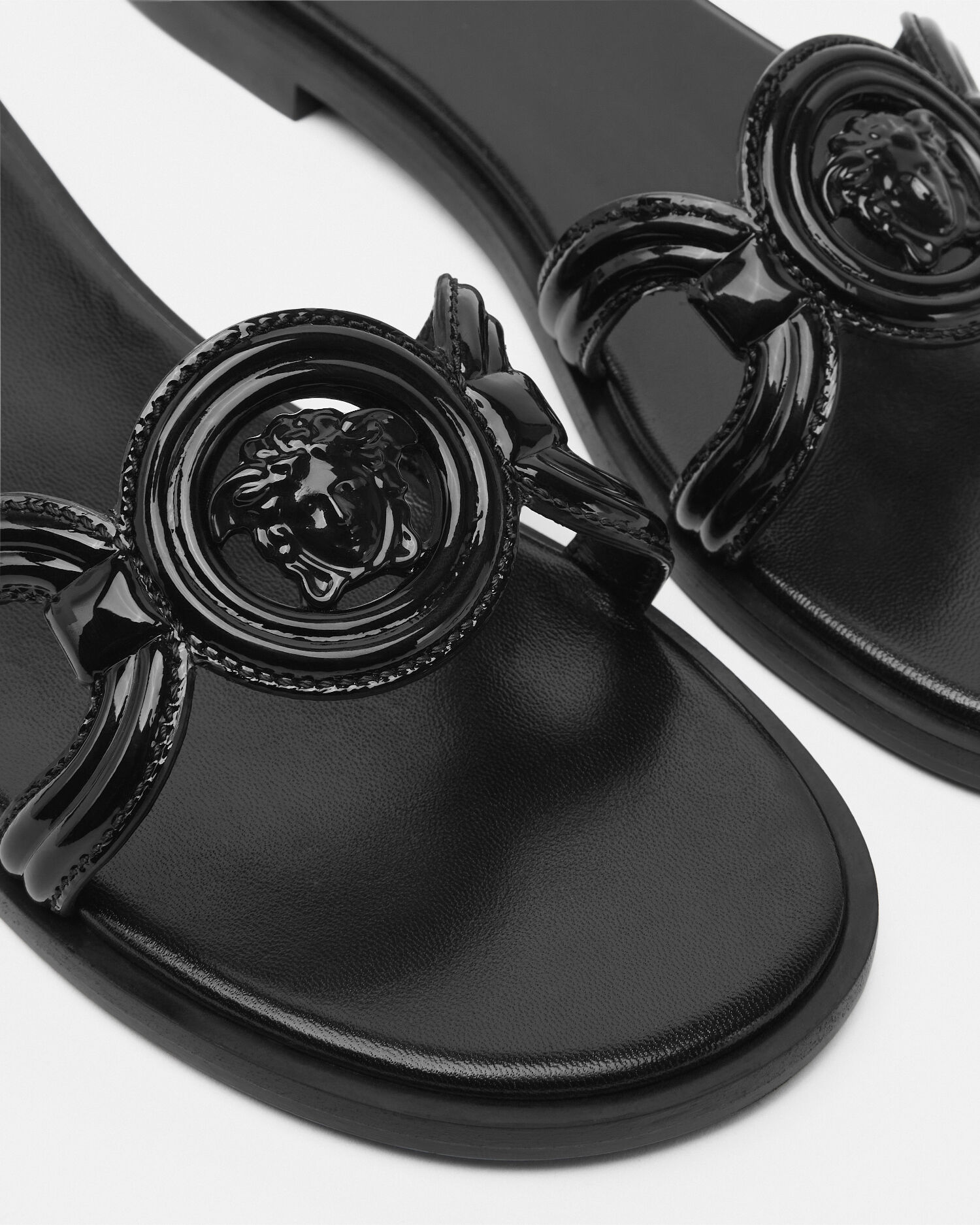パテント フラット サンダル メドゥーサ '95 | VERSACE JP