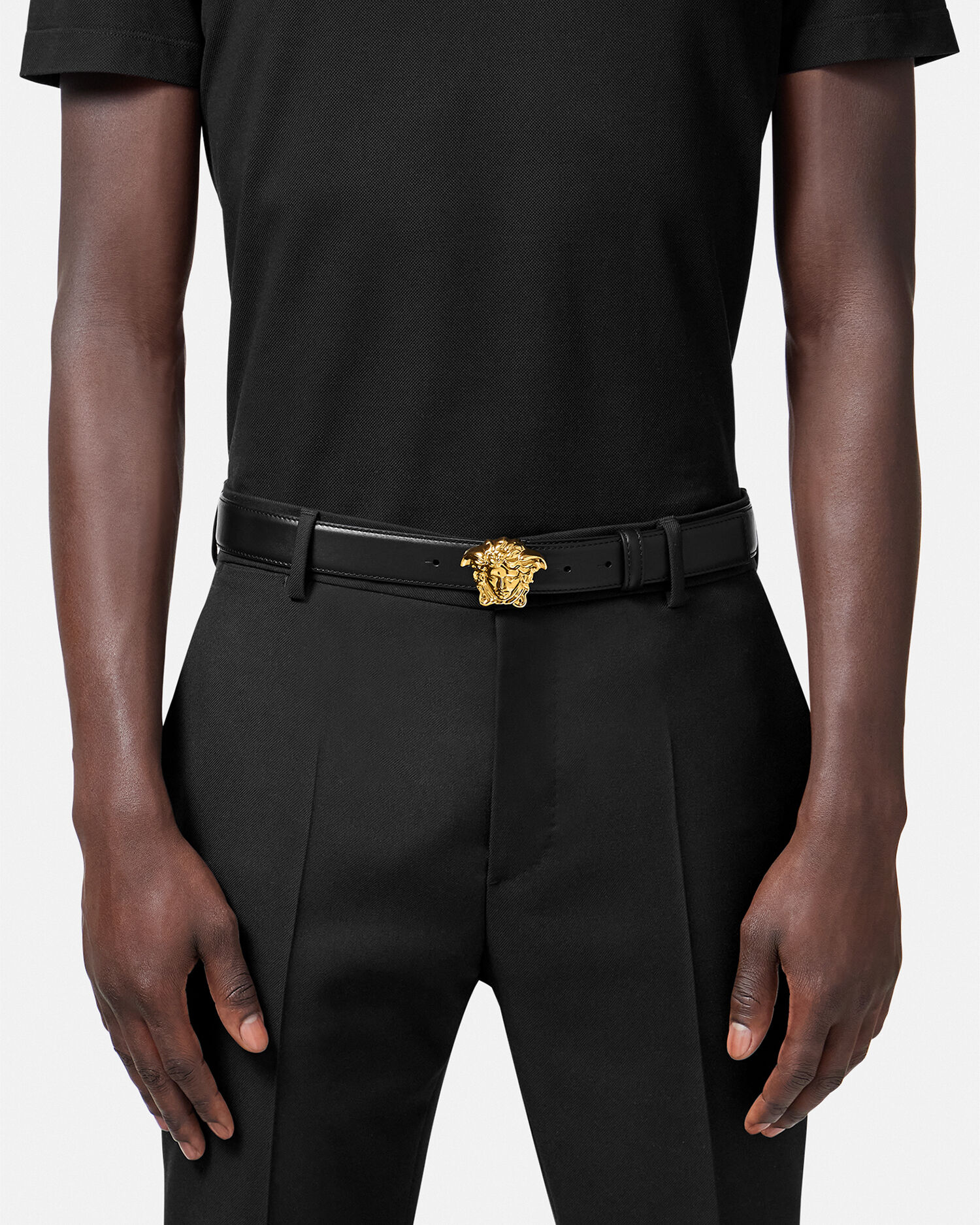 VERSACE ラ メドゥーサ レザー ベルト 110cm ラ メドゥーサ レザー ベルト 3cm ブラック | VERSACE JP