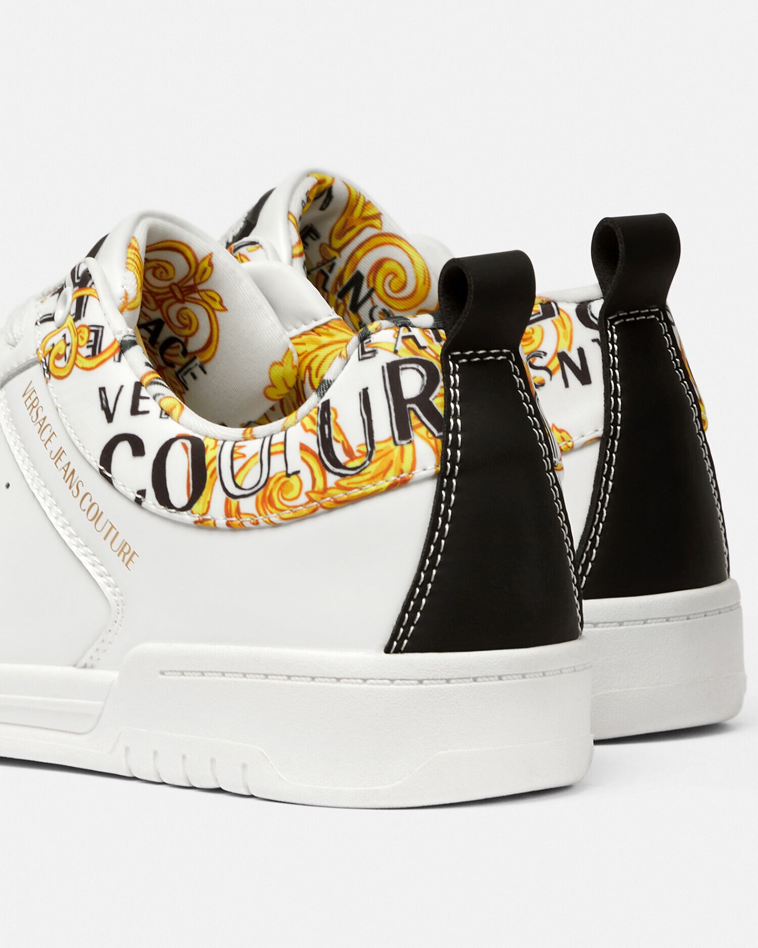 VERSACE JEANES COUTURE スニーカー ホワイト 42