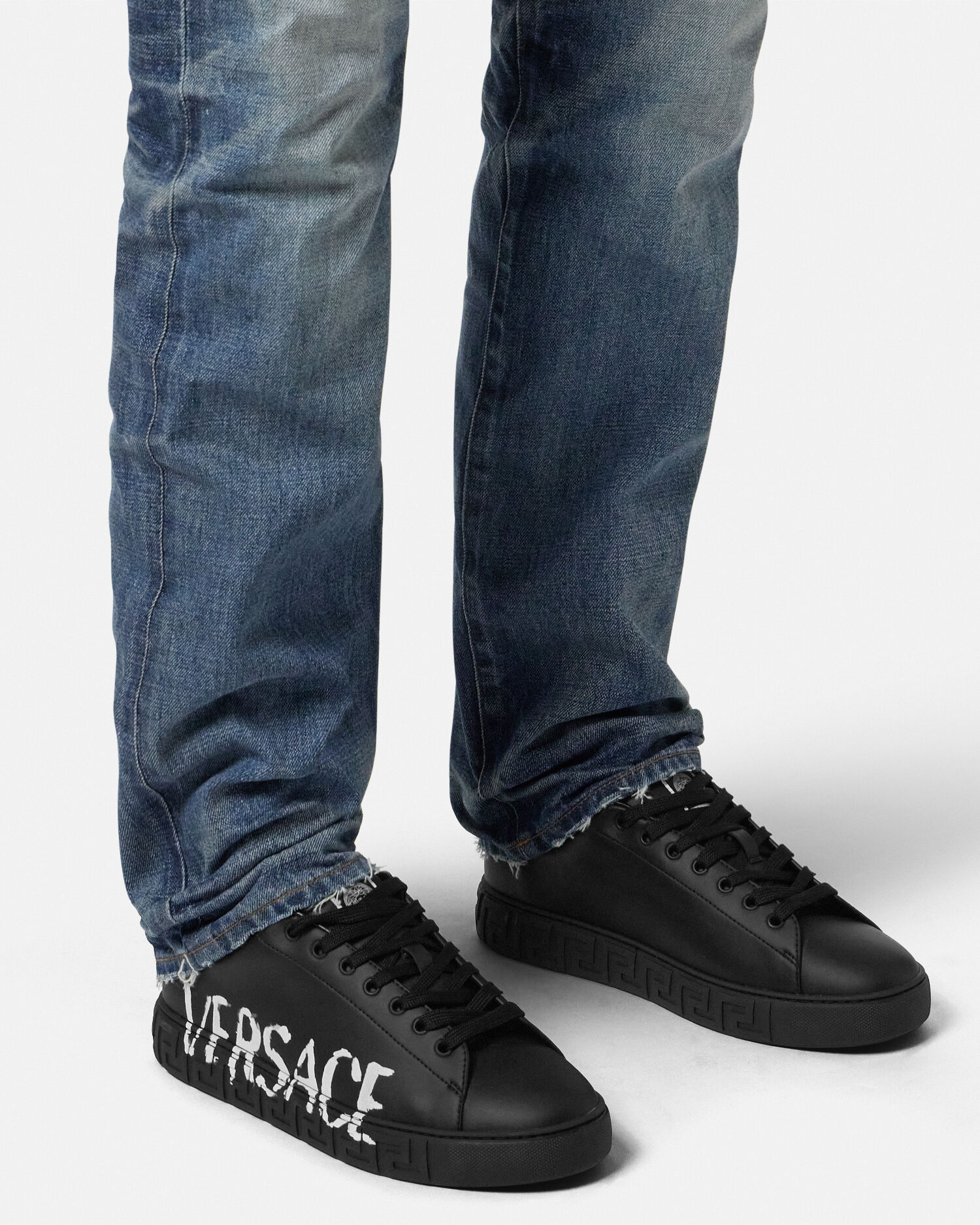 VERSACE チェーンリアクションスニーカー グレカ ロゴ ロゴ グレカ スニーカー | VERSACE JP